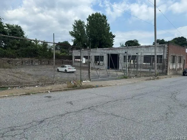 138 Mill Street, Newburgh (city), NY, ,Commercial Lease,For Rent,Mill,0,1054112 138 Mill Street, Newburgh (city), NY, ,Commercial Lease,For Rent,Mill,0,1054112