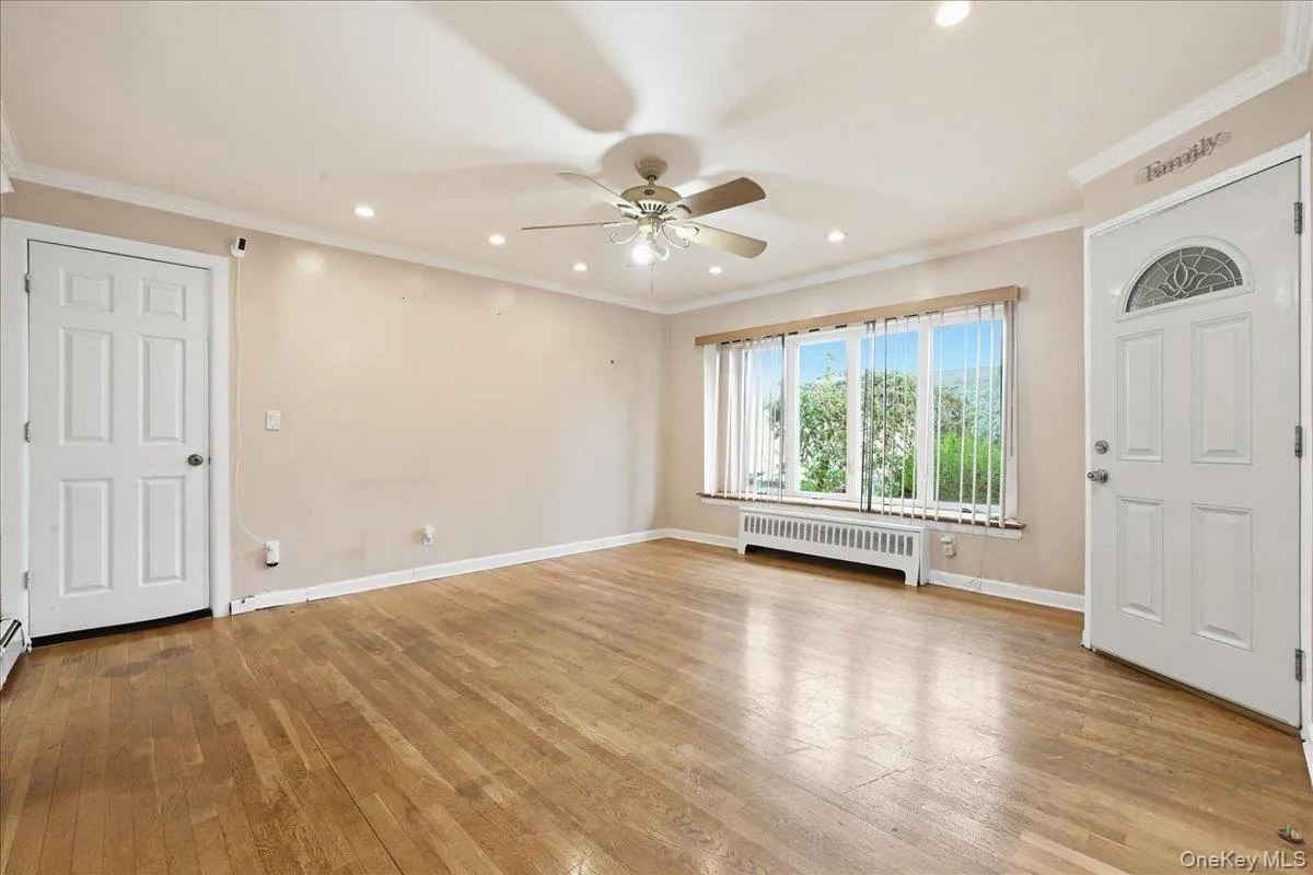 439 39th Street, Babylon, NY, 4 Bedrooms Bedrooms, 9 Rooms Rooms,3 BathroomsBathrooms,Residential,For Rent,39th,0,1054115 439 39th Street, Babylon, NY, 4 Bedrooms Bedrooms, 9 Rooms Rooms,3 BathroomsBathrooms,Residential,For Rent,39th,0,1054115