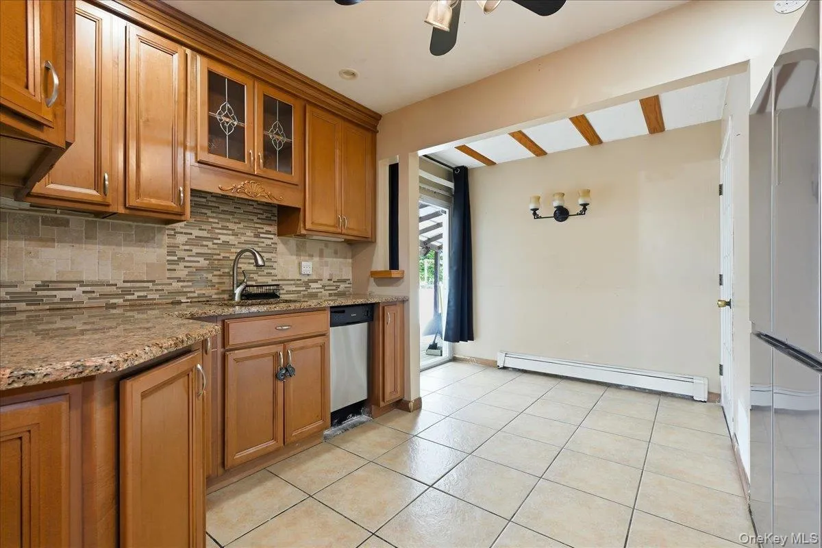 439 39th Street, Babylon, NY, 4 Bedrooms Bedrooms, 9 Rooms Rooms,3 BathroomsBathrooms,Residential,For Rent,39th,0,1054115 439 39th Street, Babylon, NY, 4 Bedrooms Bedrooms, 9 Rooms Rooms,3 BathroomsBathrooms,Residential,For Rent,39th,0,1054115