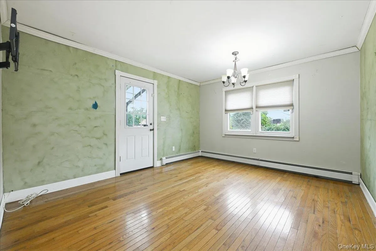 439 39th Street, Babylon, NY, 4 Bedrooms Bedrooms, 9 Rooms Rooms,3 BathroomsBathrooms,Residential,For Rent,39th,0,1054115 439 39th Street, Babylon, NY, 4 Bedrooms Bedrooms, 9 Rooms Rooms,3 BathroomsBathrooms,Residential,For Rent,39th,0,1054115