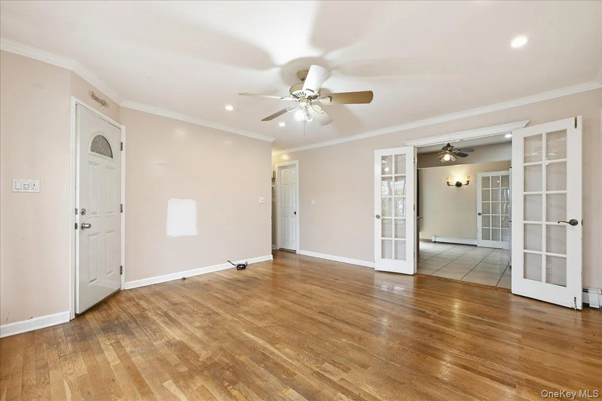 439 39th Street, Babylon, NY, 4 Bedrooms Bedrooms, 9 Rooms Rooms,3 BathroomsBathrooms,Residential,For Rent,39th,0,1054115 439 39th Street, Babylon, NY, 4 Bedrooms Bedrooms, 9 Rooms Rooms,3 BathroomsBathrooms,Residential,For Rent,39th,0,1054115