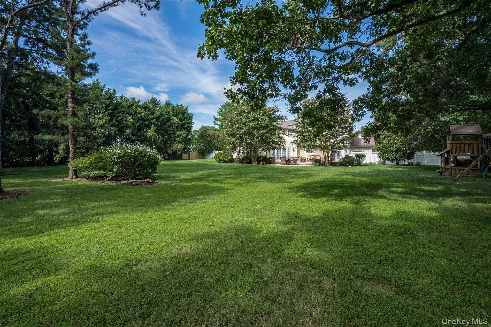 6 Maize Court, Huntington, NY, 5 Bedrooms Bedrooms, 10 Rooms Rooms,3 BathroomsBathrooms,Residential,For Rent,Maize,0,1054118 6 Maize Court, Huntington, NY, 5 Bedrooms Bedrooms, 10 Rooms Rooms,3 BathroomsBathrooms,Residential,For Rent,Maize,0,1054118