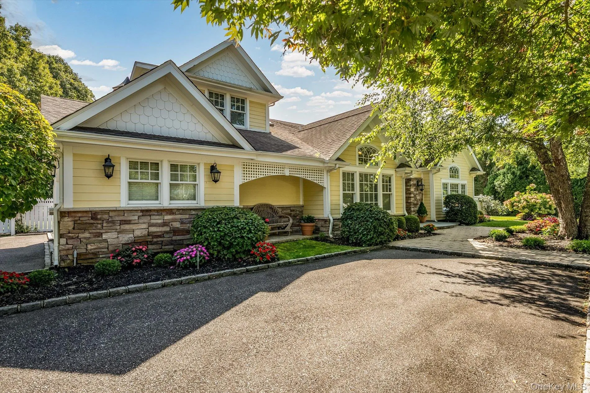 6 Maize Court, Huntington, NY, 5 Bedrooms Bedrooms, 10 Rooms Rooms,3 BathroomsBathrooms,Residential,For Rent,Maize,0,1054118 6 Maize Court, Huntington, NY, 5 Bedrooms Bedrooms, 10 Rooms Rooms,3 BathroomsBathrooms,Residential,For Rent,Maize,0,1054118