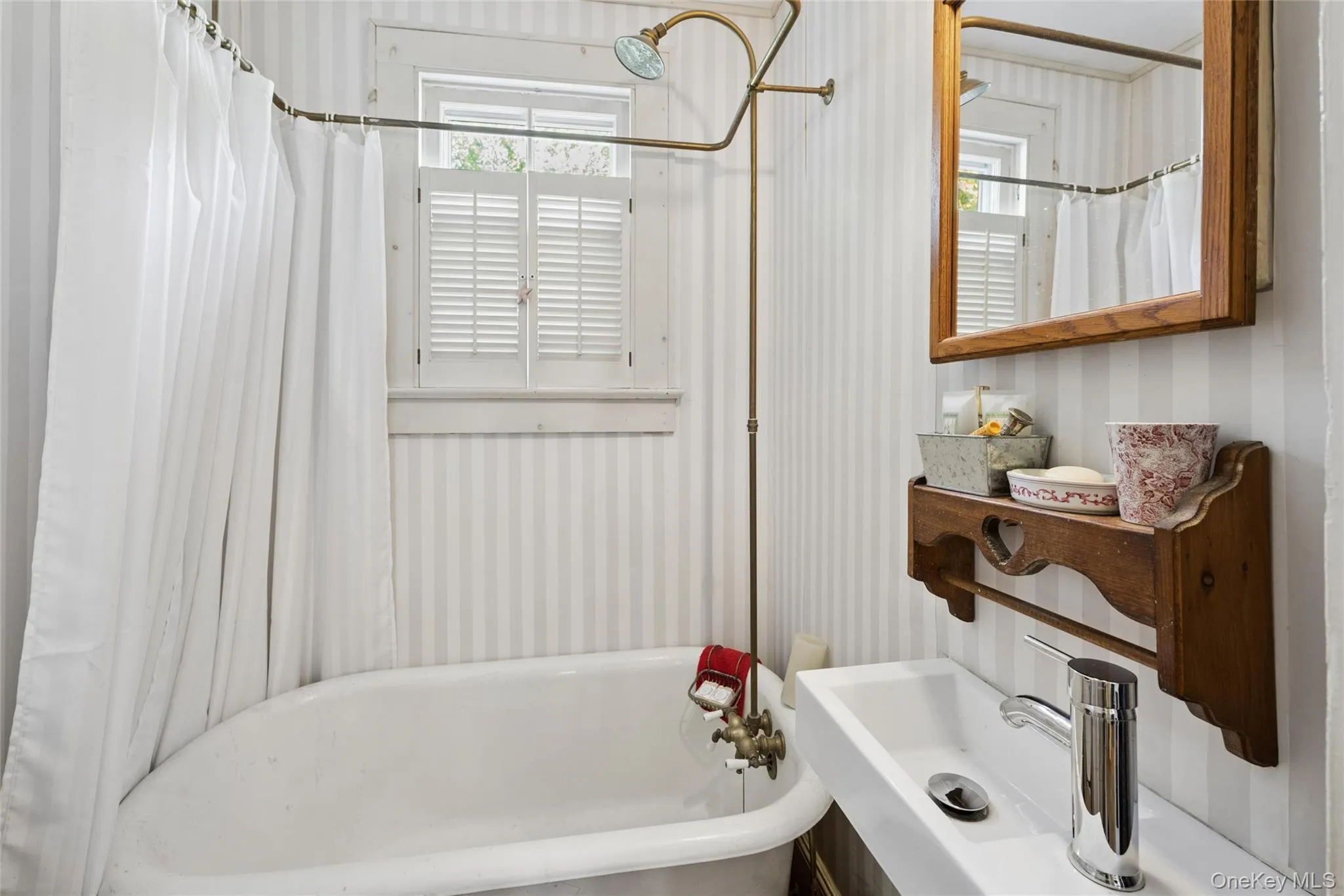 1st floor full bathroom with soaking tub 1st floor full bathroom with soaking tub