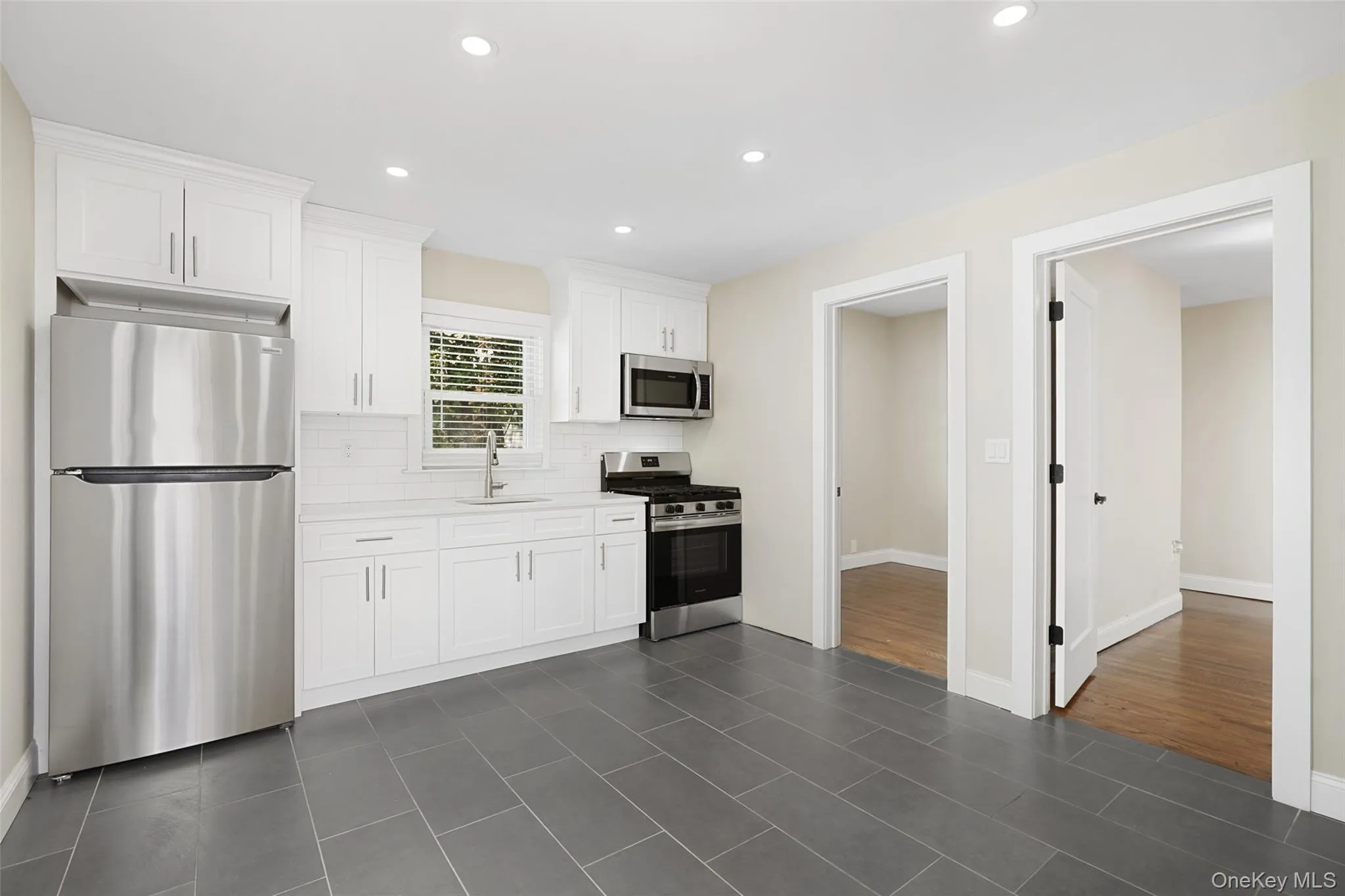 352 Willett Avenue, Rye Town, NY, 2 Bedroom Bedrooms, 5 Room Rooms,1 BathroomBathrooms,Residential Lease,For Rent,Willett,0,1054120 352 Willett Avenue, Rye Town, NY, 2 Bedroom Bedrooms, 5 Room Rooms,1 BathroomBathrooms,Residential Lease,For Rent,Willett,0,1054120