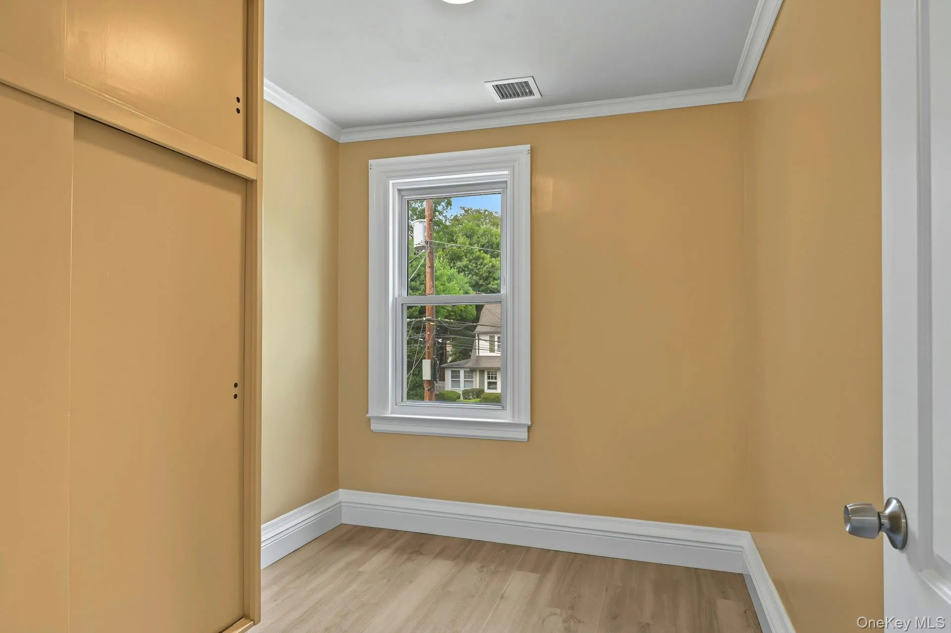 258 Liberty Avenue, Hempstead, NY, 4 Bedrooms Bedrooms, 7 Rooms Rooms,1 BathroomBathrooms,Residential,For Rent,Liberty,0,1054123 258 Liberty Avenue, Hempstead, NY, 4 Bedrooms Bedrooms, 7 Rooms Rooms,1 BathroomBathrooms,Residential,For Rent,Liberty,0,1054123