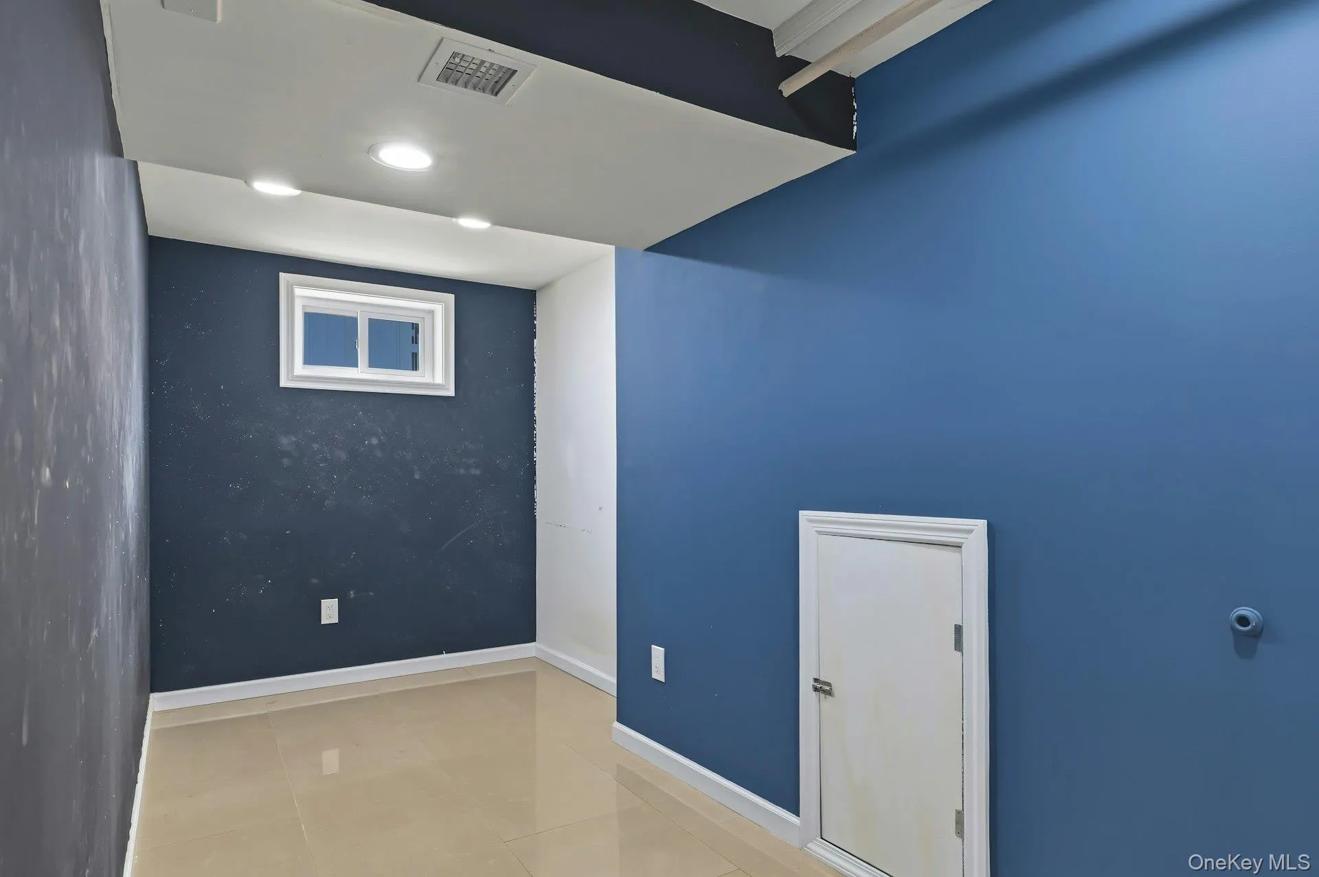 258 Liberty Avenue, Hempstead, NY, 4 Bedrooms Bedrooms, 7 Rooms Rooms,1 BathroomBathrooms,Residential,For Rent,Liberty,0,1054123 258 Liberty Avenue, Hempstead, NY, 4 Bedrooms Bedrooms, 7 Rooms Rooms,1 BathroomBathrooms,Residential,For Rent,Liberty,0,1054123