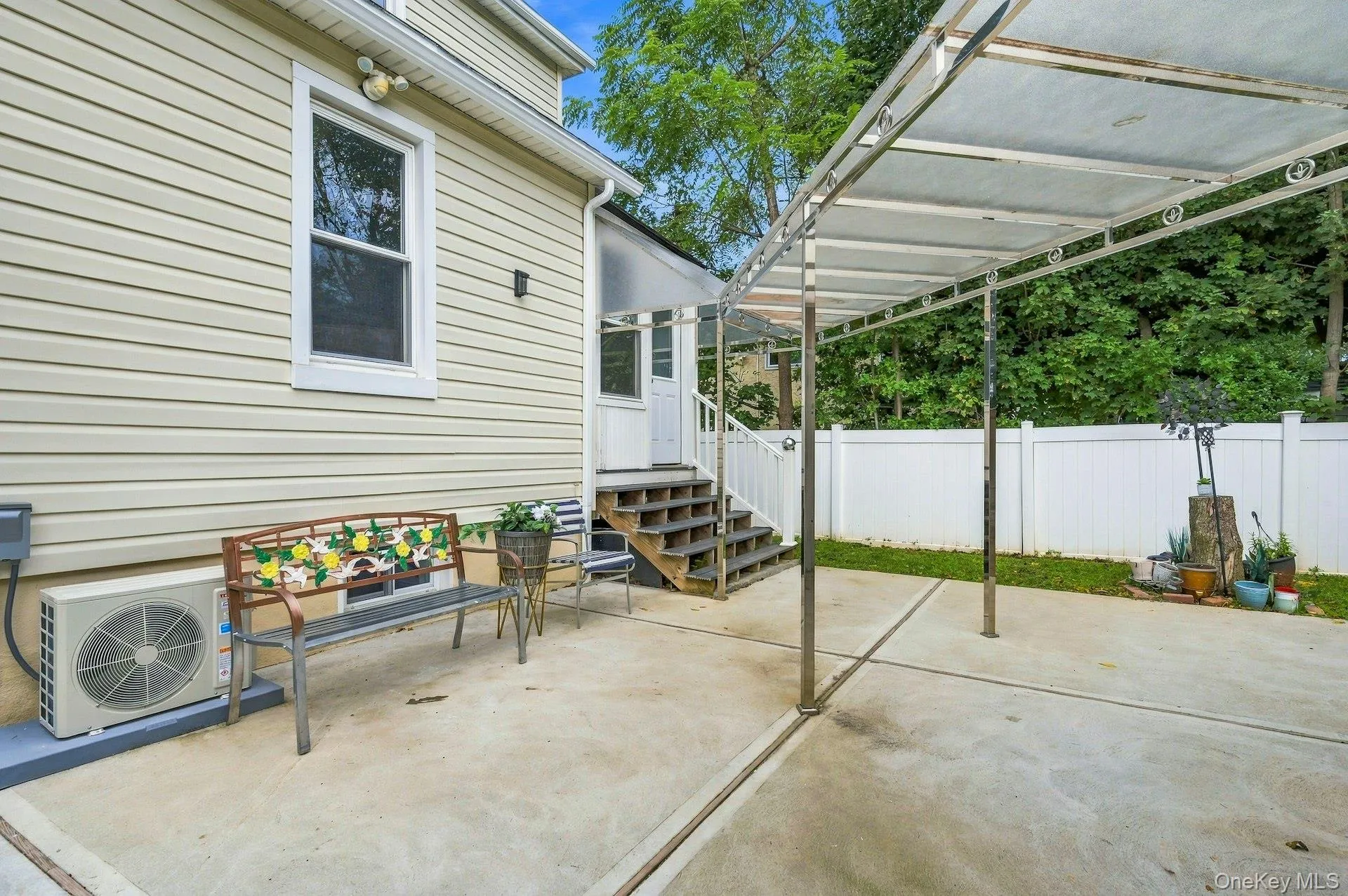 258 Liberty Avenue, Hempstead, NY, 4 Bedrooms Bedrooms, 7 Rooms Rooms,1 BathroomBathrooms,Residential,For Rent,Liberty,0,1054123 258 Liberty Avenue, Hempstead, NY, 4 Bedrooms Bedrooms, 7 Rooms Rooms,1 BathroomBathrooms,Residential,For Rent,Liberty,0,1054123