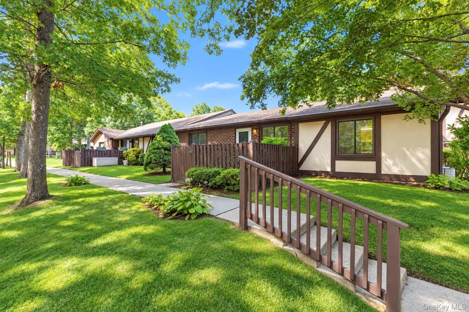 167 Cambridge Drive, Brookhaven, NY, 1 Bedroom Bedrooms, 4 Rooms Rooms,1 BathroomBathrooms,Residential Lease,For Rent,Cambridge,0,1054128 167 Cambridge Drive, Brookhaven, NY, 1 Bedroom Bedrooms, 4 Rooms Rooms,1 BathroomBathrooms,Residential Lease,For Rent,Cambridge,0,1054128