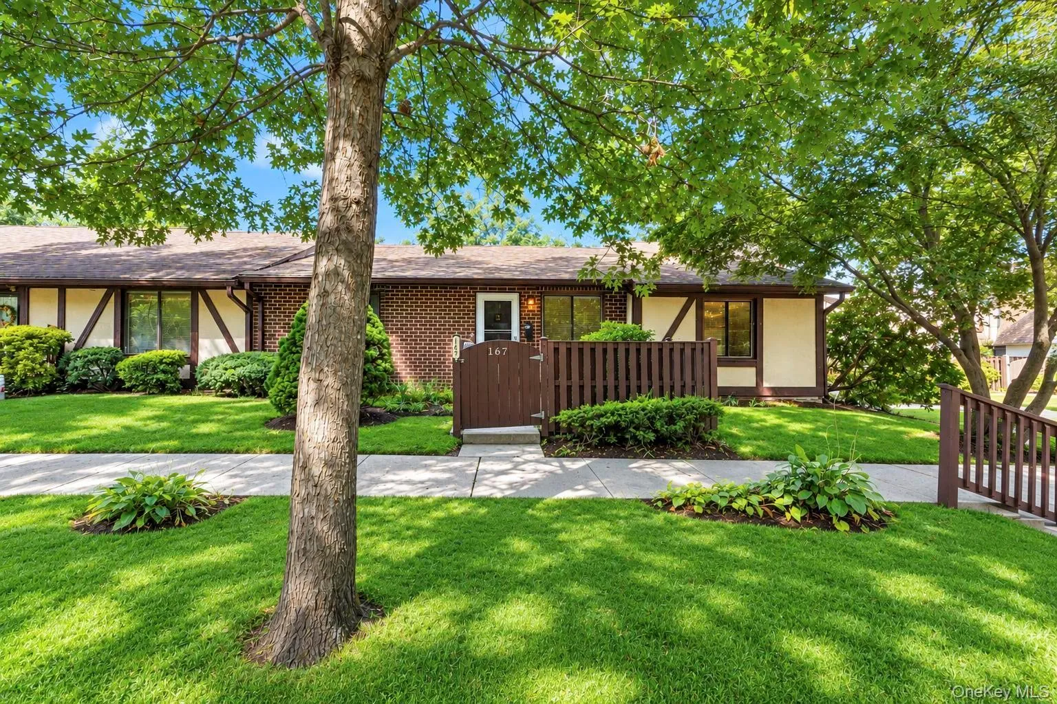 167 Cambridge Drive, Brookhaven, NY, 1 Bedroom Bedrooms, 4 Rooms Rooms,1 BathroomBathrooms,Residential Lease,For Rent,Cambridge,0,1054128 167 Cambridge Drive, Brookhaven, NY, 1 Bedroom Bedrooms, 4 Rooms Rooms,1 BathroomBathrooms,Residential Lease,For Rent,Cambridge,0,1054128