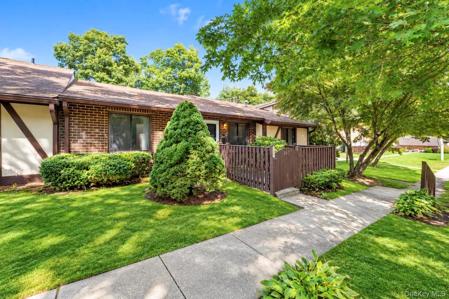 167 Cambridge Drive, Brookhaven, NY, 1 Bedroom Bedrooms, 4 Rooms Rooms,1 BathroomBathrooms,Residential Lease,For Rent,Cambridge,0,1054128 167 Cambridge Drive, Brookhaven, NY, 1 Bedroom Bedrooms, 4 Rooms Rooms,1 BathroomBathrooms,Residential Lease,For Rent,Cambridge,0,1054128