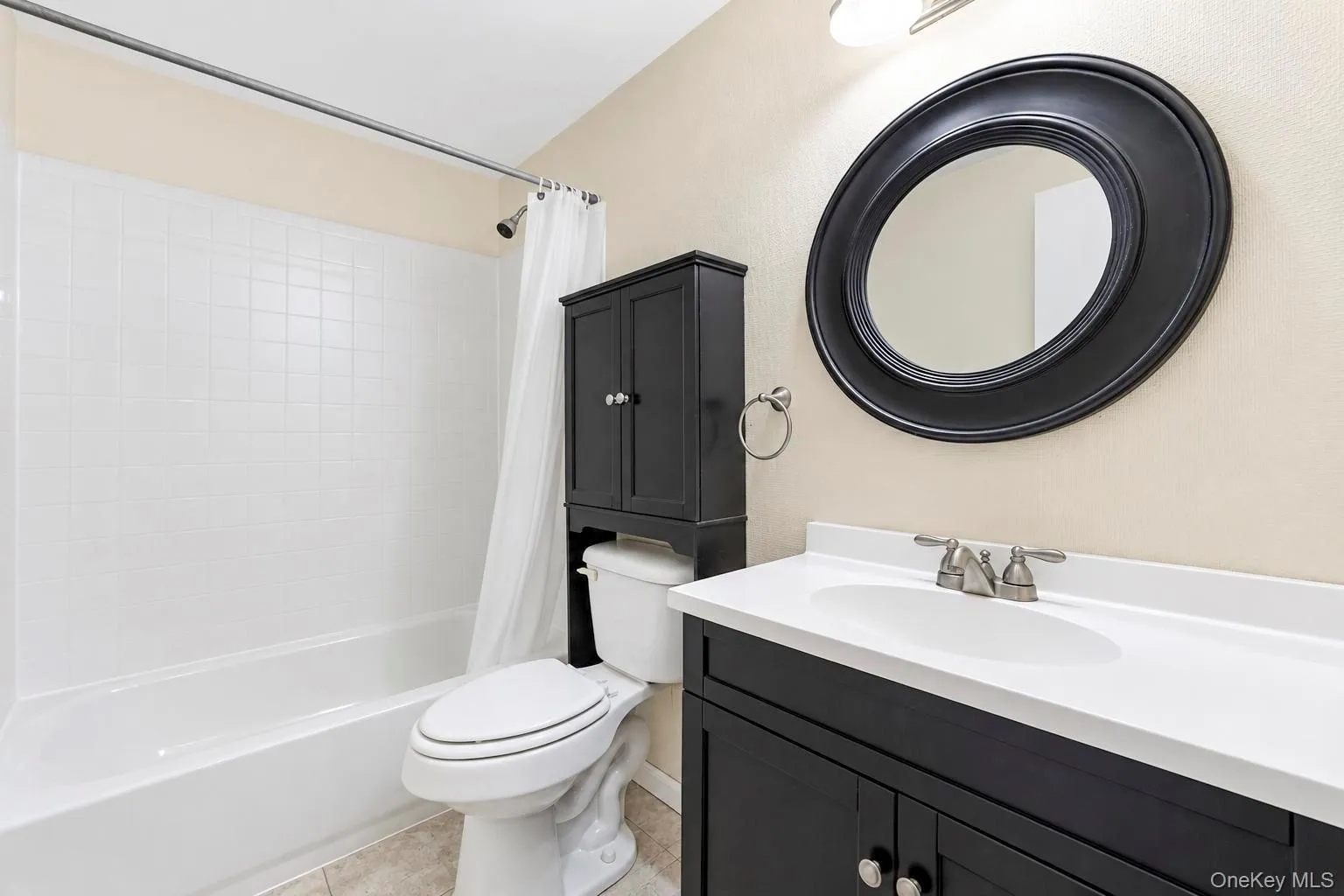 167 Cambridge Drive, Brookhaven, NY, 1 Bedroom Bedrooms, 4 Rooms Rooms,1 BathroomBathrooms,Residential Lease,For Rent,Cambridge,0,1054128 167 Cambridge Drive, Brookhaven, NY, 1 Bedroom Bedrooms, 4 Rooms Rooms,1 BathroomBathrooms,Residential Lease,For Rent,Cambridge,0,1054128