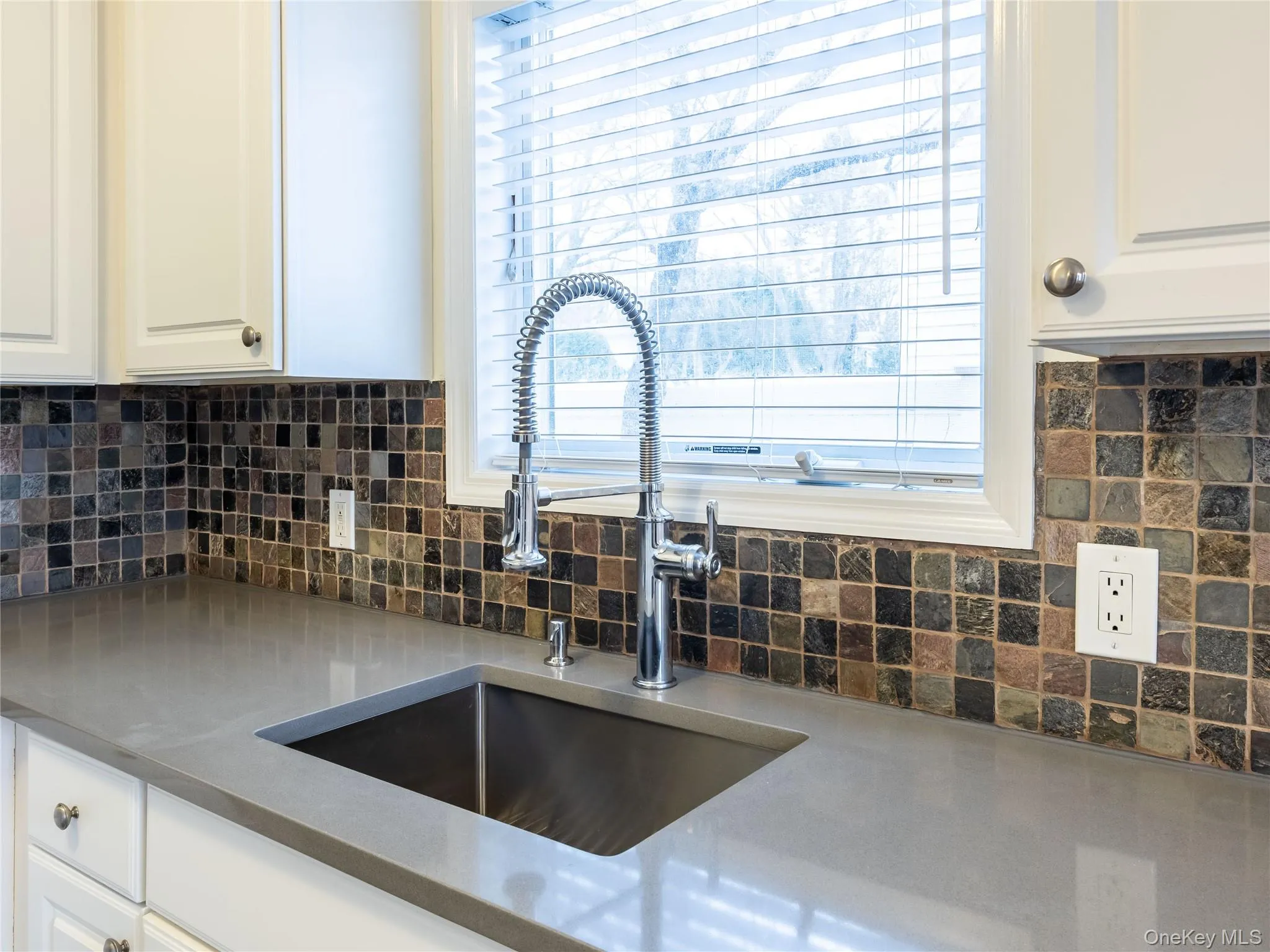 21 Marwood Road, North Hempstead, NY, 2 Bedrooms Bedrooms, 4 Rooms Rooms,2 BathroomsBathrooms,Residential Lease,For Rent,Marwood,0,1054135 21 Marwood Road, North Hempstead, NY, 2 Bedrooms Bedrooms, 4 Rooms Rooms,2 BathroomsBathrooms,Residential Lease,For Rent,Marwood,0,1054135