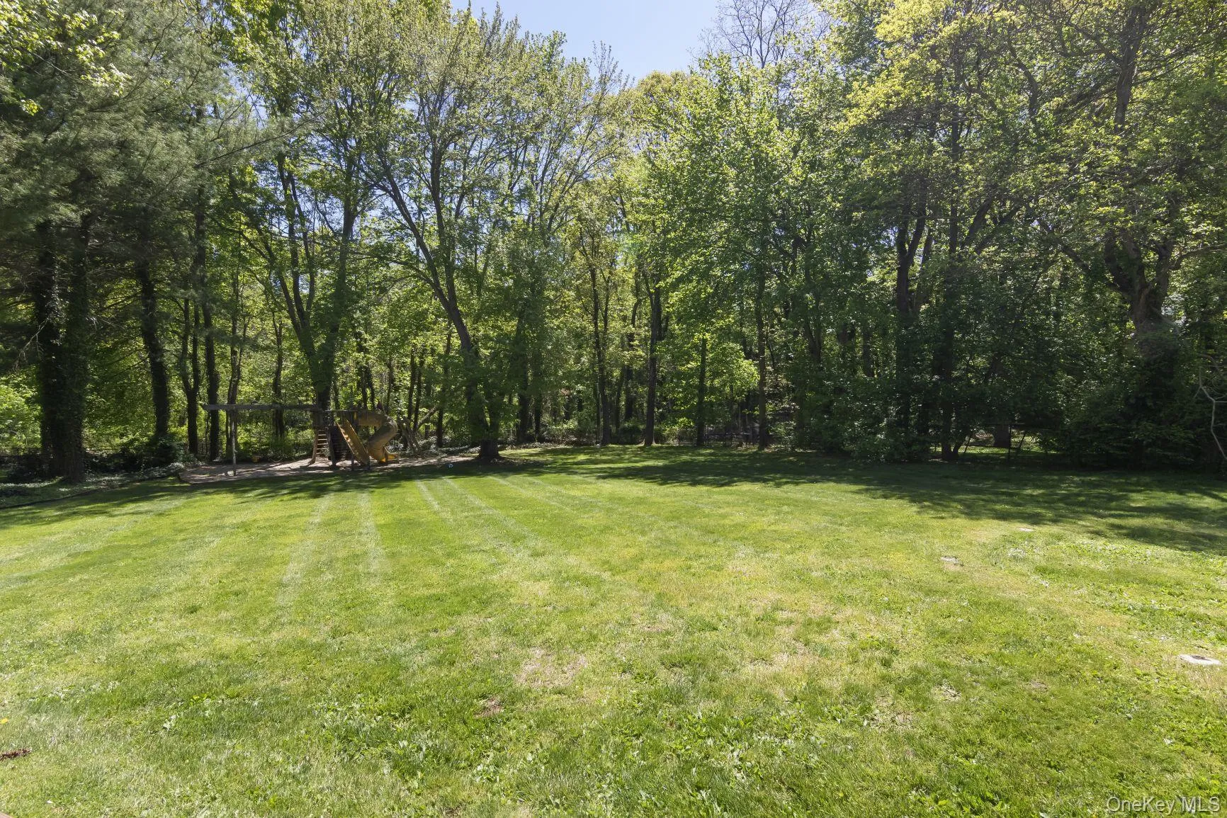 26 Candlewood Path, Huntington, NY, 5 Bedrooms Bedrooms, 14 Rooms Rooms,4 BathroomsBathrooms,Residential,For Rent,Candlewood,0,1054141 26 Candlewood Path, Huntington, NY, 5 Bedrooms Bedrooms, 14 Rooms Rooms,4 BathroomsBathrooms,Residential,For Rent,Candlewood,0,1054141