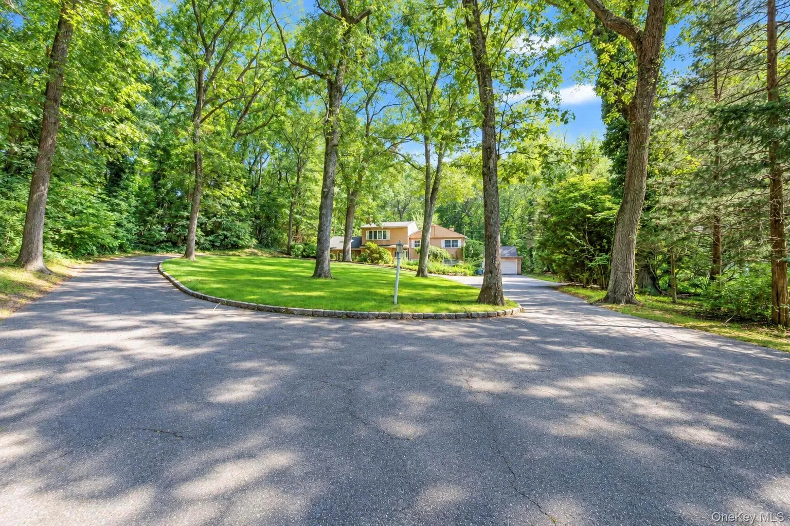 80 Alpine Way, Huntington, NY, 5 Bedrooms Bedrooms, 11 Rooms Rooms,4 BathroomsBathrooms,Residential,For Rent,Alpine,0,1054142 80 Alpine Way, Huntington, NY, 5 Bedrooms Bedrooms, 11 Rooms Rooms,4 BathroomsBathrooms,Residential,For Rent,Alpine,0,1054142