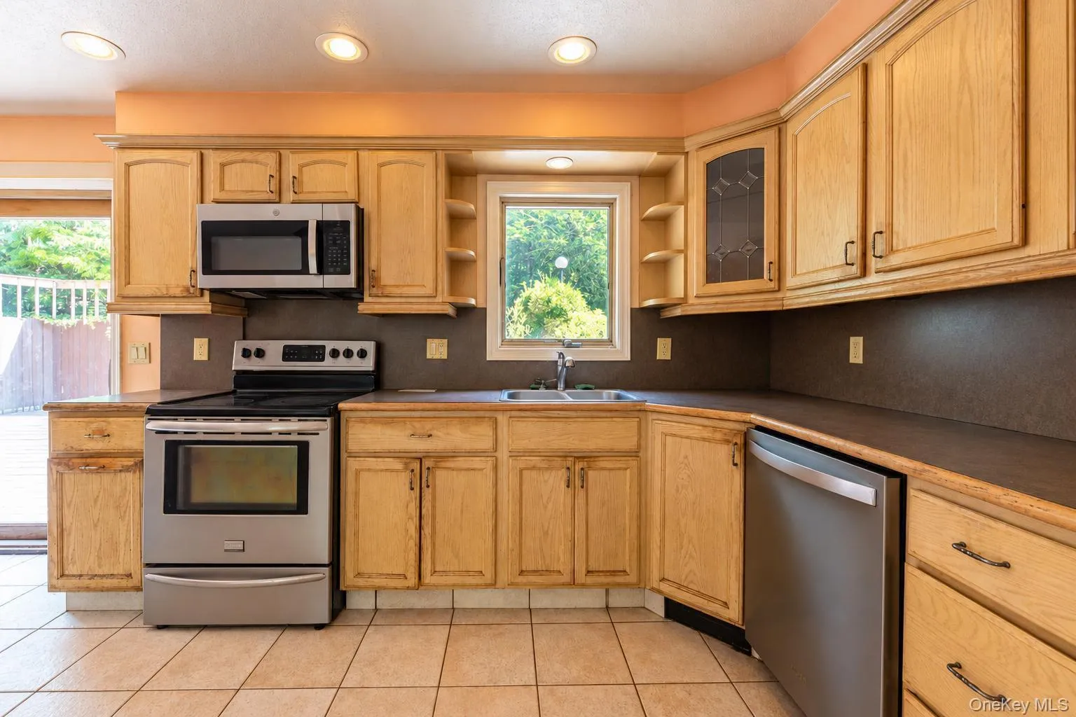 80 Alpine Way, Huntington, NY, 5 Bedrooms Bedrooms, 11 Rooms Rooms,4 BathroomsBathrooms,Residential,For Rent,Alpine,0,1054142 80 Alpine Way, Huntington, NY, 5 Bedrooms Bedrooms, 11 Rooms Rooms,4 BathroomsBathrooms,Residential,For Rent,Alpine,0,1054142