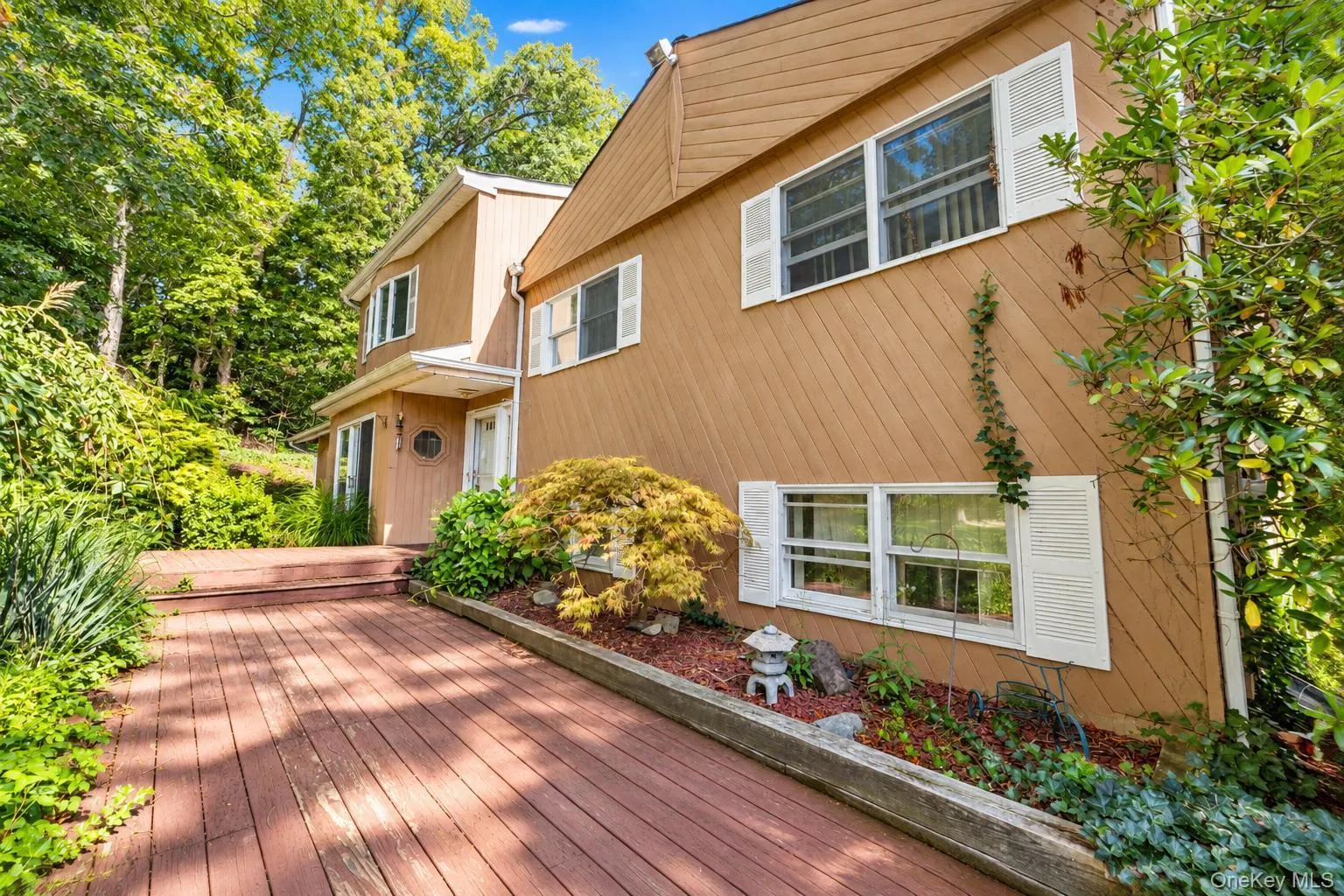 80 Alpine Way, Huntington, NY, 5 Bedrooms Bedrooms, 11 Rooms Rooms,4 BathroomsBathrooms,Residential,For Rent,Alpine,0,1054142 80 Alpine Way, Huntington, NY, 5 Bedrooms Bedrooms, 11 Rooms Rooms,4 BathroomsBathrooms,Residential,For Rent,Alpine,0,1054142