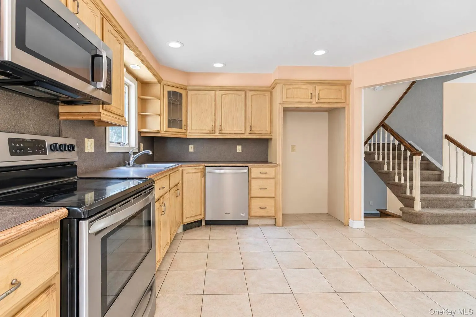 80 Alpine Way, Huntington, NY, 5 Bedrooms Bedrooms, 11 Rooms Rooms,4 BathroomsBathrooms,Residential,For Rent,Alpine,0,1054142 80 Alpine Way, Huntington, NY, 5 Bedrooms Bedrooms, 11 Rooms Rooms,4 BathroomsBathrooms,Residential,For Rent,Alpine,0,1054142