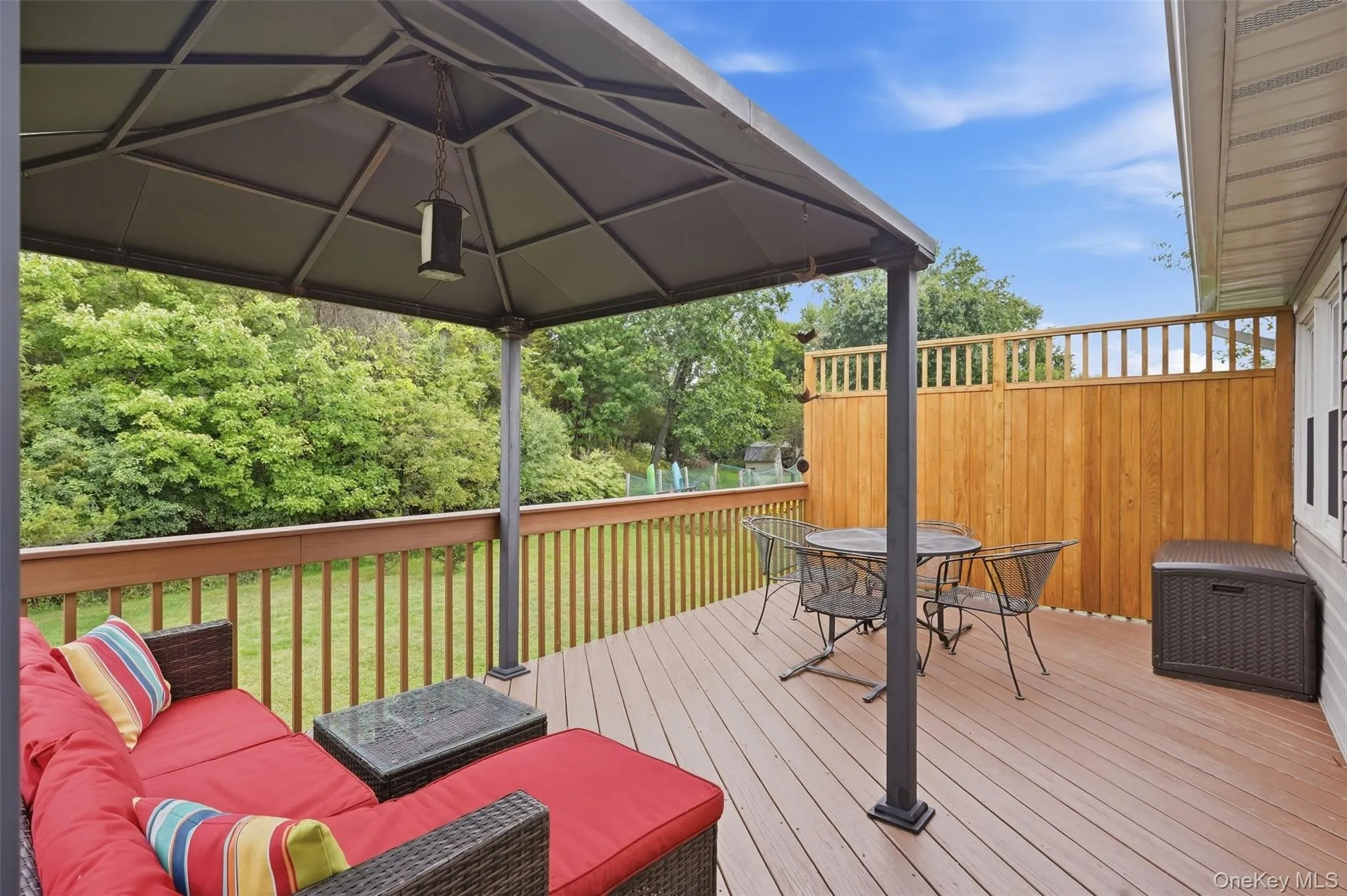 17 High Hill Avenue, Warwick (town), NY, 3 Bedrooms Bedrooms, 8 Rooms Rooms,2 BathroomsBathrooms,Residential,For Rent,High Hill,0,1054146 17 High Hill Avenue, Warwick (town), NY, 3 Bedrooms Bedrooms, 8 Rooms Rooms,2 BathroomsBathrooms,Residential,For Rent,High Hill,0,1054146