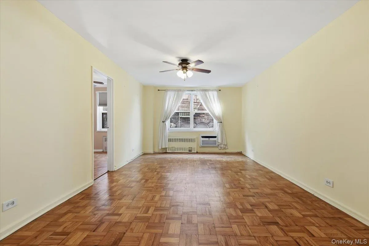 75 238th Street, New York, NY, 1 Bedroom Bedrooms, 3 Rooms Rooms,1 BathroomBathrooms,Residential,For Rent,238th,0,1054155 75 238th Street, New York, NY, 1 Bedroom Bedrooms, 3 Rooms Rooms,1 BathroomBathrooms,Residential,For Rent,238th,0,1054155