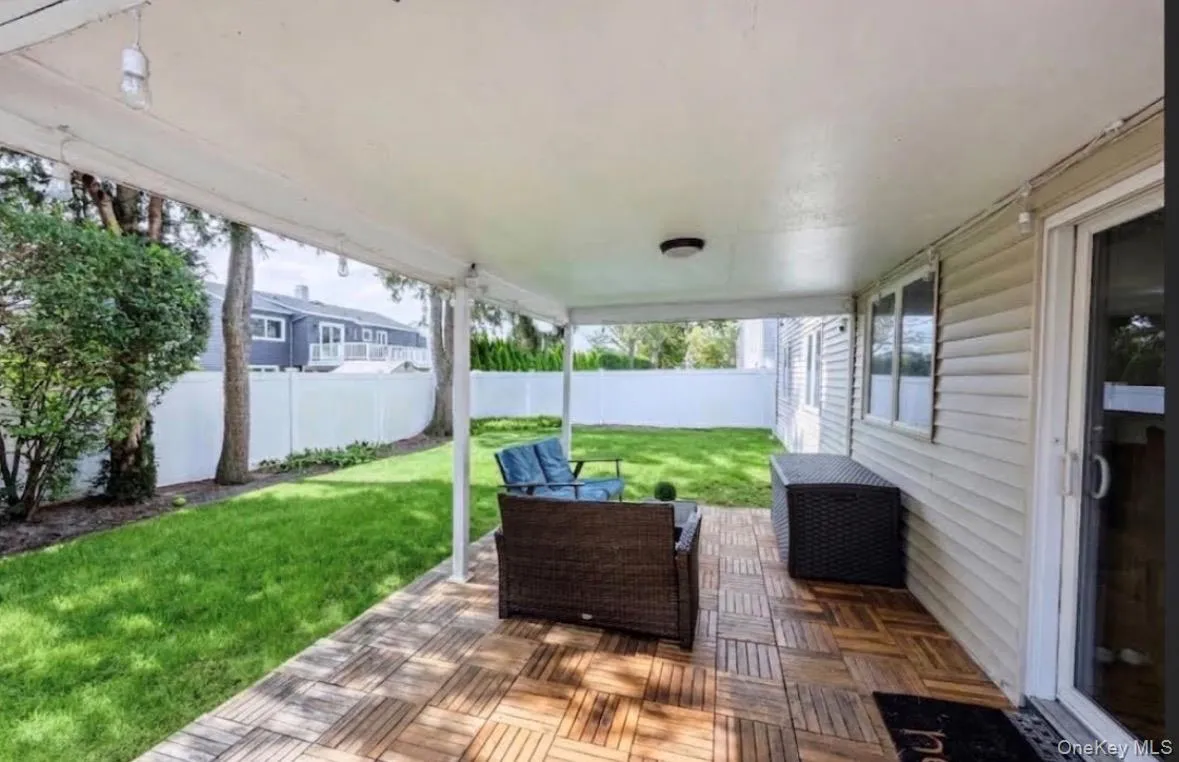 2056 Ellen Drive, Hempstead, NY, 4 Bedrooms Bedrooms, 9 Rooms Rooms,2 BathroomsBathrooms,Residential,For Rent,Ellen,0,1054158 2056 Ellen Drive, Hempstead, NY, 4 Bedrooms Bedrooms, 9 Rooms Rooms,2 BathroomsBathrooms,Residential,For Rent,Ellen,0,1054158
