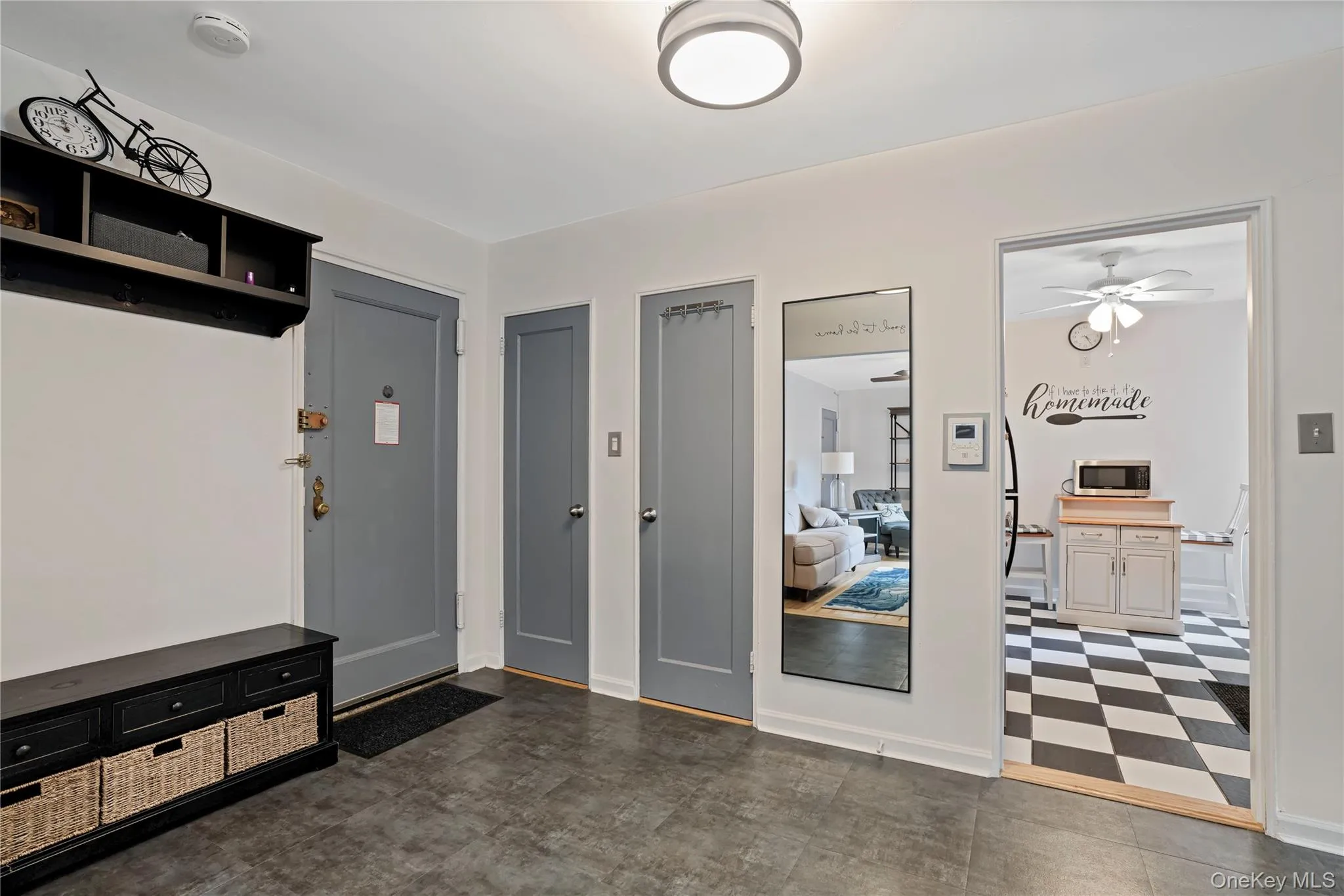 2271 Knapp Street, New York, NY, 2 Bedrooms Bedrooms, 4 Rooms Rooms,1 BathroomBathrooms,Residential,For Rent,Knapp,0,1054160 2271 Knapp Street, New York, NY, 2 Bedrooms Bedrooms, 4 Rooms Rooms,1 BathroomBathrooms,Residential,For Rent,Knapp,0,1054160