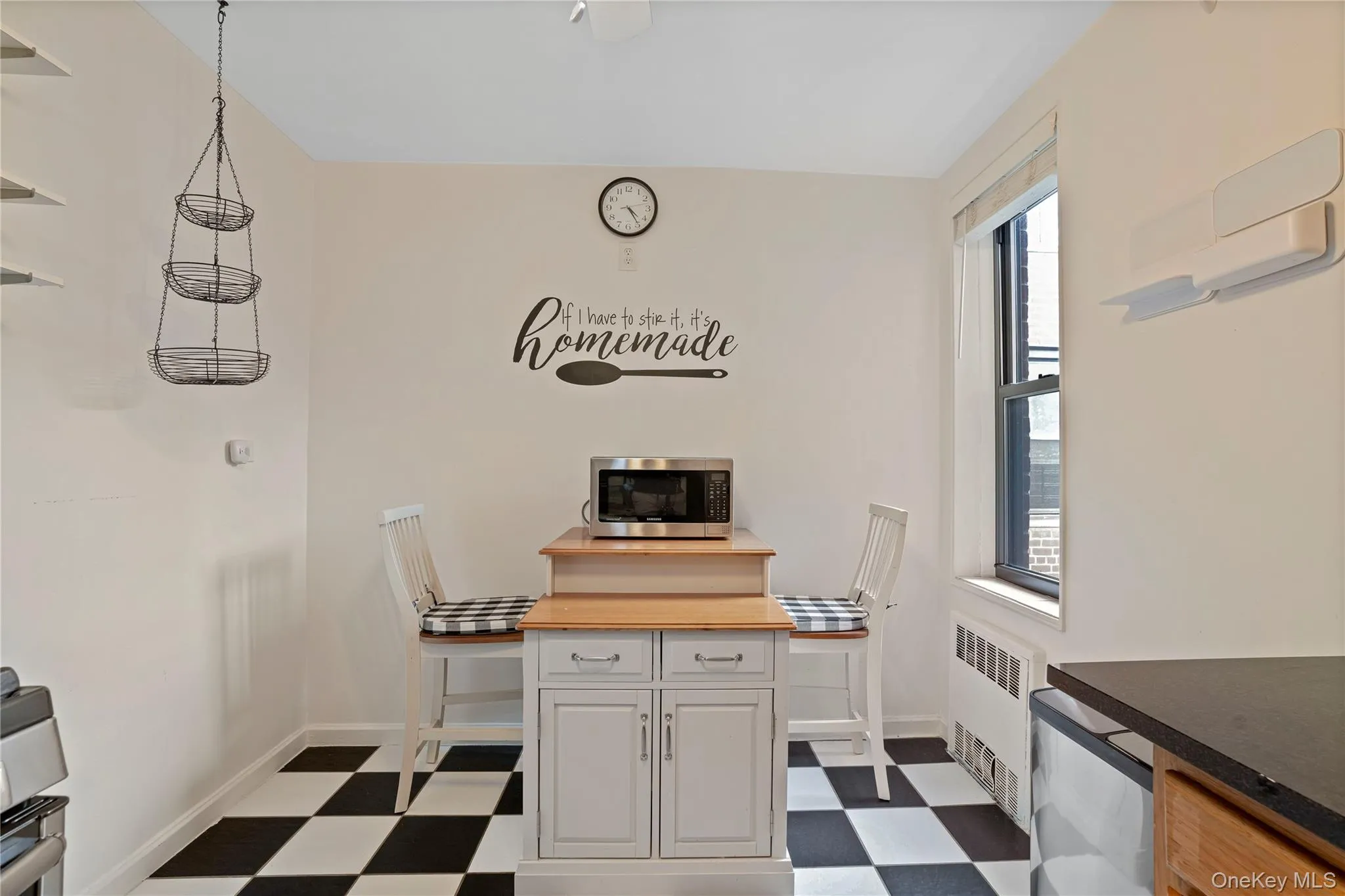 2271 Knapp Street, New York, NY, 2 Bedrooms Bedrooms, 4 Rooms Rooms,1 BathroomBathrooms,Residential,For Rent,Knapp,0,1054160 2271 Knapp Street, New York, NY, 2 Bedrooms Bedrooms, 4 Rooms Rooms,1 BathroomBathrooms,Residential,For Rent,Knapp,0,1054160