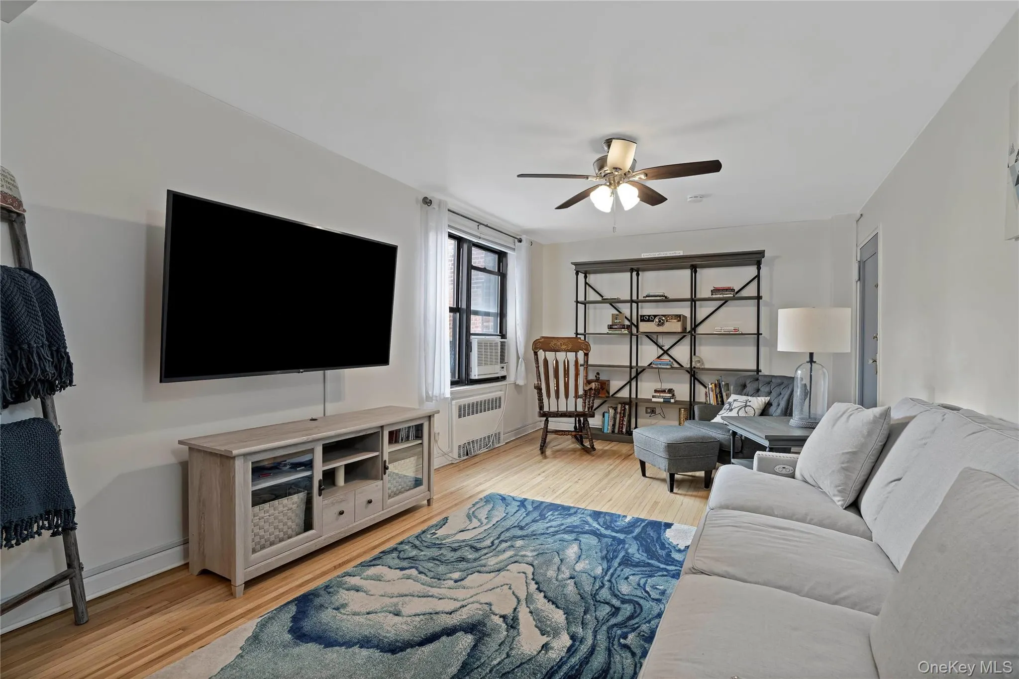 2271 Knapp Street, New York, NY, 2 Bedrooms Bedrooms, 4 Rooms Rooms,1 BathroomBathrooms,Residential,For Rent,Knapp,0,1054160 2271 Knapp Street, New York, NY, 2 Bedrooms Bedrooms, 4 Rooms Rooms,1 BathroomBathrooms,Residential,For Rent,Knapp,0,1054160