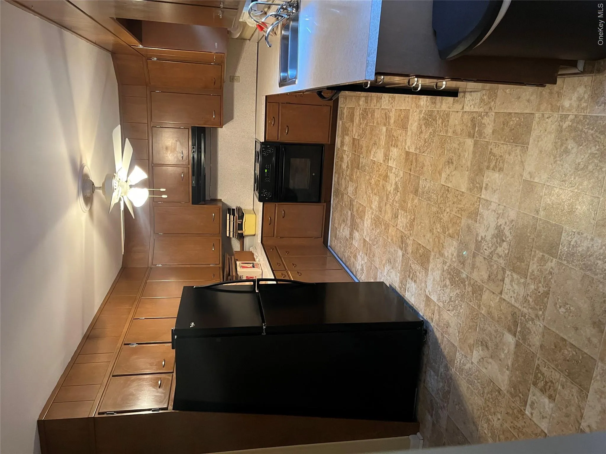 85 Daniele, Washington, NY, 3 Bedrooms Bedrooms, 8 Rooms Rooms,3 BathroomsBathrooms,Residential,For Rent,Daniele,0,1054163 85 Daniele, Washington, NY, 3 Bedrooms Bedrooms, 8 Rooms Rooms,3 BathroomsBathrooms,Residential,For Rent,Daniele,0,1054163