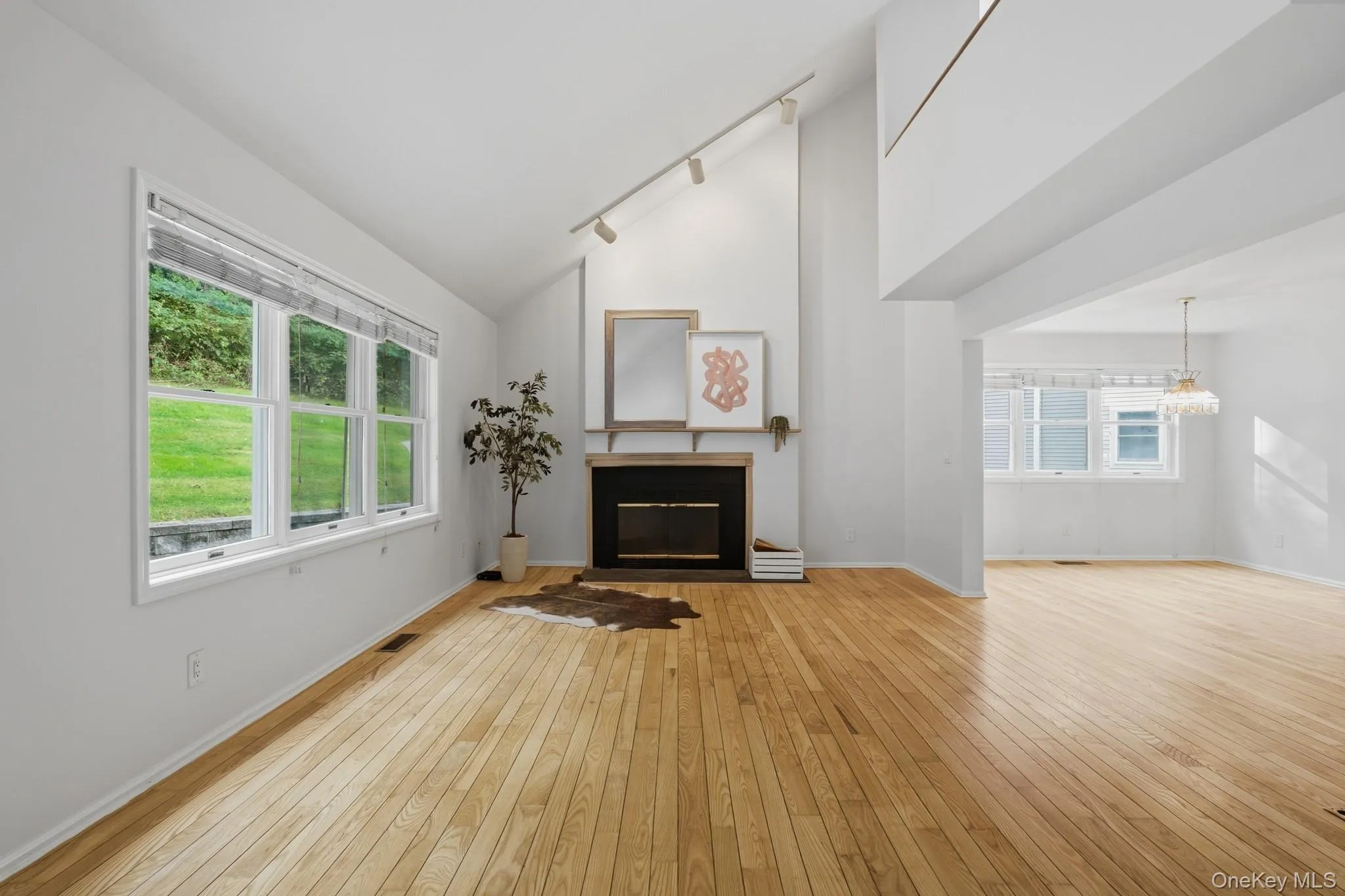 1452 Iroquois Street, Yorktown, NY, 2 Bedrooms Bedrooms, 8 Rooms Rooms,2 BathroomsBathrooms,Residential,For Rent,Iroquois,0,1054173 1452 Iroquois Street, Yorktown, NY, 2 Bedrooms Bedrooms, 8 Rooms Rooms,2 BathroomsBathrooms,Residential,For Rent,Iroquois,0,1054173