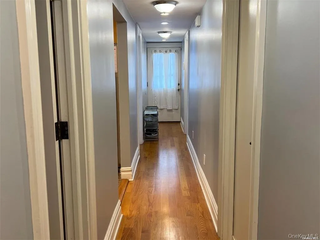 548 Strong Avenue, Babylon, NY, 2 Bedrooms Bedrooms, 4 Rooms Rooms,2 BathroomsBathrooms,Residential Lease,For Rent,Strong,0,1054178 548 Strong Avenue, Babylon, NY, 2 Bedrooms Bedrooms, 4 Rooms Rooms,2 BathroomsBathrooms,Residential Lease,For Rent,Strong,0,1054178