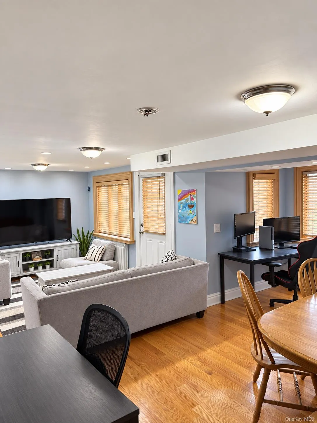 548 Strong Avenue, Babylon, NY, 2 Bedrooms Bedrooms, 4 Rooms Rooms,2 BathroomsBathrooms,Residential Lease,For Rent,Strong,0,1054178 548 Strong Avenue, Babylon, NY, 2 Bedrooms Bedrooms, 4 Rooms Rooms,2 BathroomsBathrooms,Residential Lease,For Rent,Strong,0,1054178