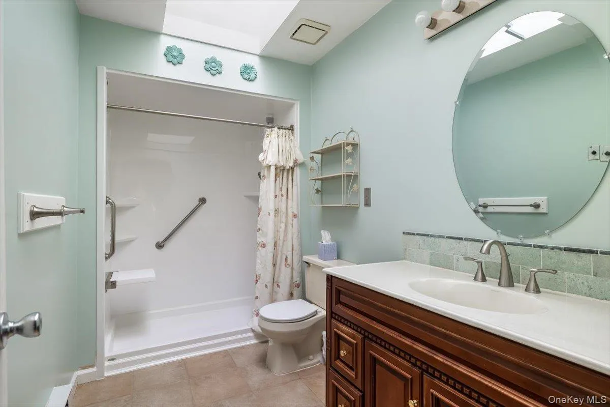 55 Standish Drive, Brookhaven, NY, 2 Bedrooms Bedrooms, 6 Rooms Rooms,2 BathroomsBathrooms,Residential,For Rent,Standish,0,1054180 55 Standish Drive, Brookhaven, NY, 2 Bedrooms Bedrooms, 6 Rooms Rooms,2 BathroomsBathrooms,Residential,For Rent,Standish,0,1054180