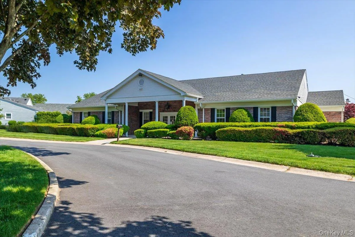 55 Standish Drive, Brookhaven, NY, 2 Bedrooms Bedrooms, 6 Rooms Rooms,2 BathroomsBathrooms,Residential,For Rent,Standish,0,1054180 55 Standish Drive, Brookhaven, NY, 2 Bedrooms Bedrooms, 6 Rooms Rooms,2 BathroomsBathrooms,Residential,For Rent,Standish,0,1054180