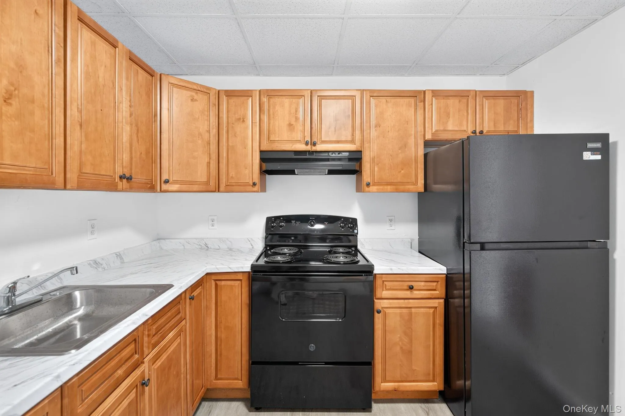 54 Gifford Avenue, Poughkeepsie, NY, 2 Bedrooms Bedrooms, 5 Rooms Rooms,1 BathroomBathrooms,Residential Lease,For Rent,Gifford,0,1054184 54 Gifford Avenue, Poughkeepsie, NY, 2 Bedrooms Bedrooms, 5 Rooms Rooms,1 BathroomBathrooms,Residential Lease,For Rent,Gifford,0,1054184