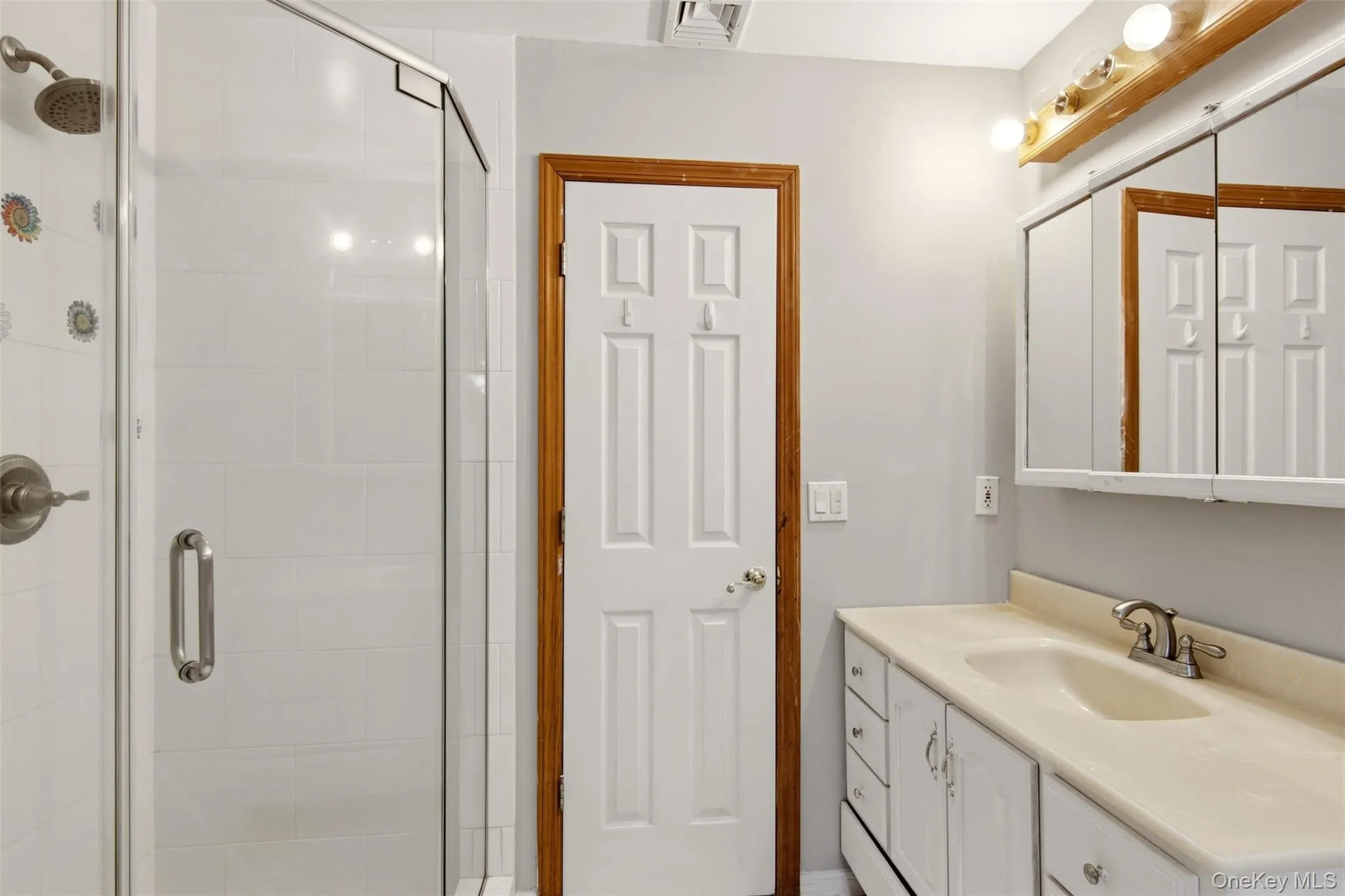 1726 Wad Riv Mnrvl Road, Riverhead, NY, 3 Bedrooms Bedrooms, 6 Rooms Rooms,1 BathroomBathrooms,Residential,For Rent,Wad Riv Mnrvl,0,1054190 1726 Wad Riv Mnrvl Road, Riverhead, NY, 3 Bedrooms Bedrooms, 6 Rooms Rooms,1 BathroomBathrooms,Residential,For Rent,Wad Riv Mnrvl,0,1054190
