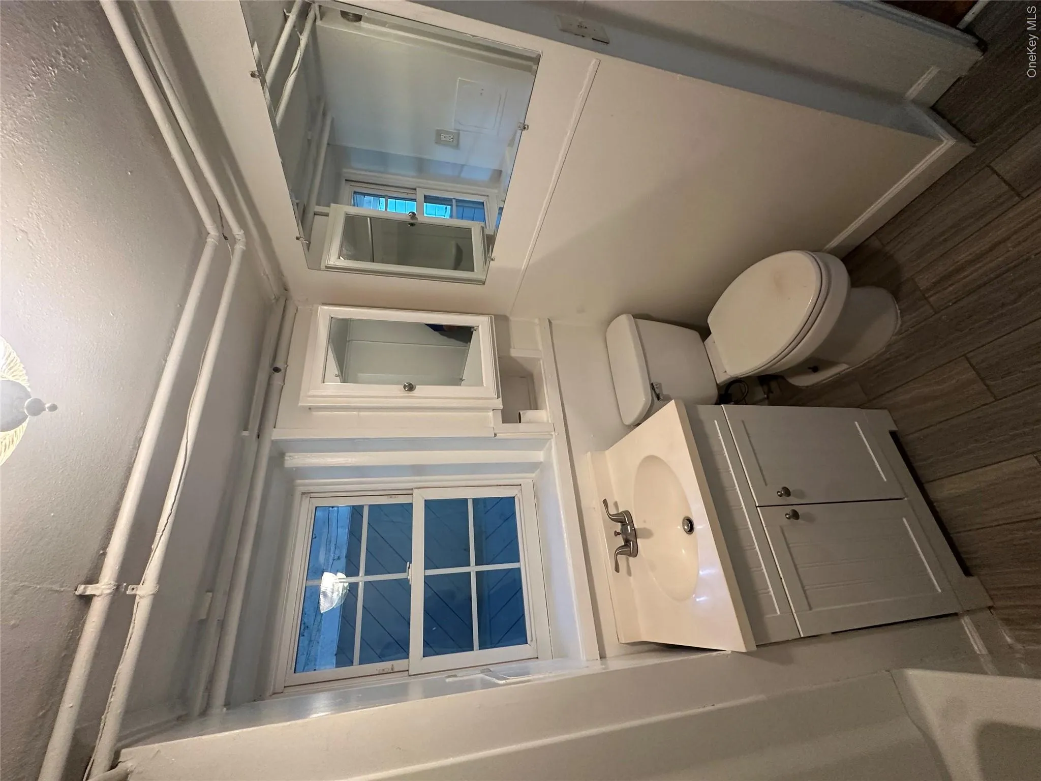 331 Angola Road, Cornwall, NY, 2 Bedroom Bedrooms, 5 Room Rooms,1 BathroomBathrooms,Residential Lease,For Rent,Angola,0,1054198 331 Angola Road, Cornwall, NY, 2 Bedroom Bedrooms, 5 Room Rooms,1 BathroomBathrooms,Residential Lease,For Rent,Angola,0,1054198