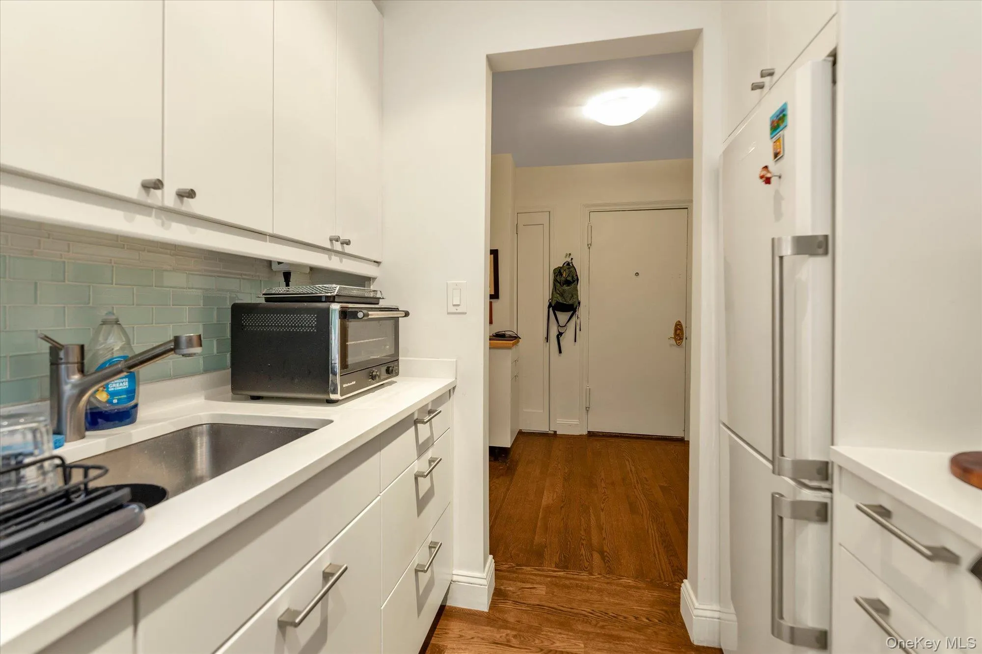 3525 77th Street, New York, NY, 2 Rooms Rooms,1 BathroomBathrooms,Residential,For Rent,77th,0,1054202 3525 77th Street, New York, NY, 2 Rooms Rooms,1 BathroomBathrooms,Residential,For Rent,77th,0,1054202