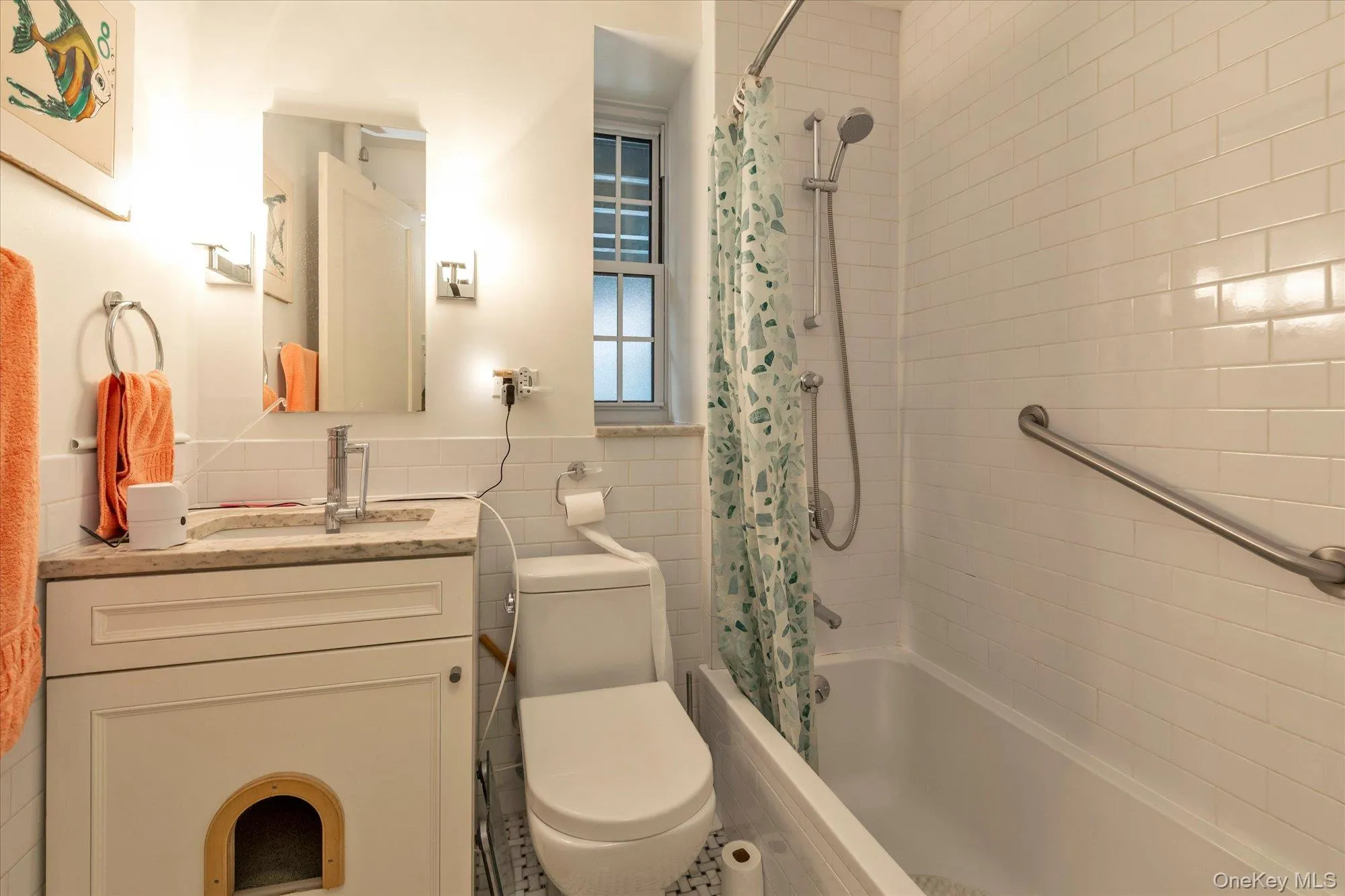 3525 77th Street, New York, NY, 2 Rooms Rooms,1 BathroomBathrooms,Residential,For Rent,77th,0,1054202 3525 77th Street, New York, NY, 2 Rooms Rooms,1 BathroomBathrooms,Residential,For Rent,77th,0,1054202