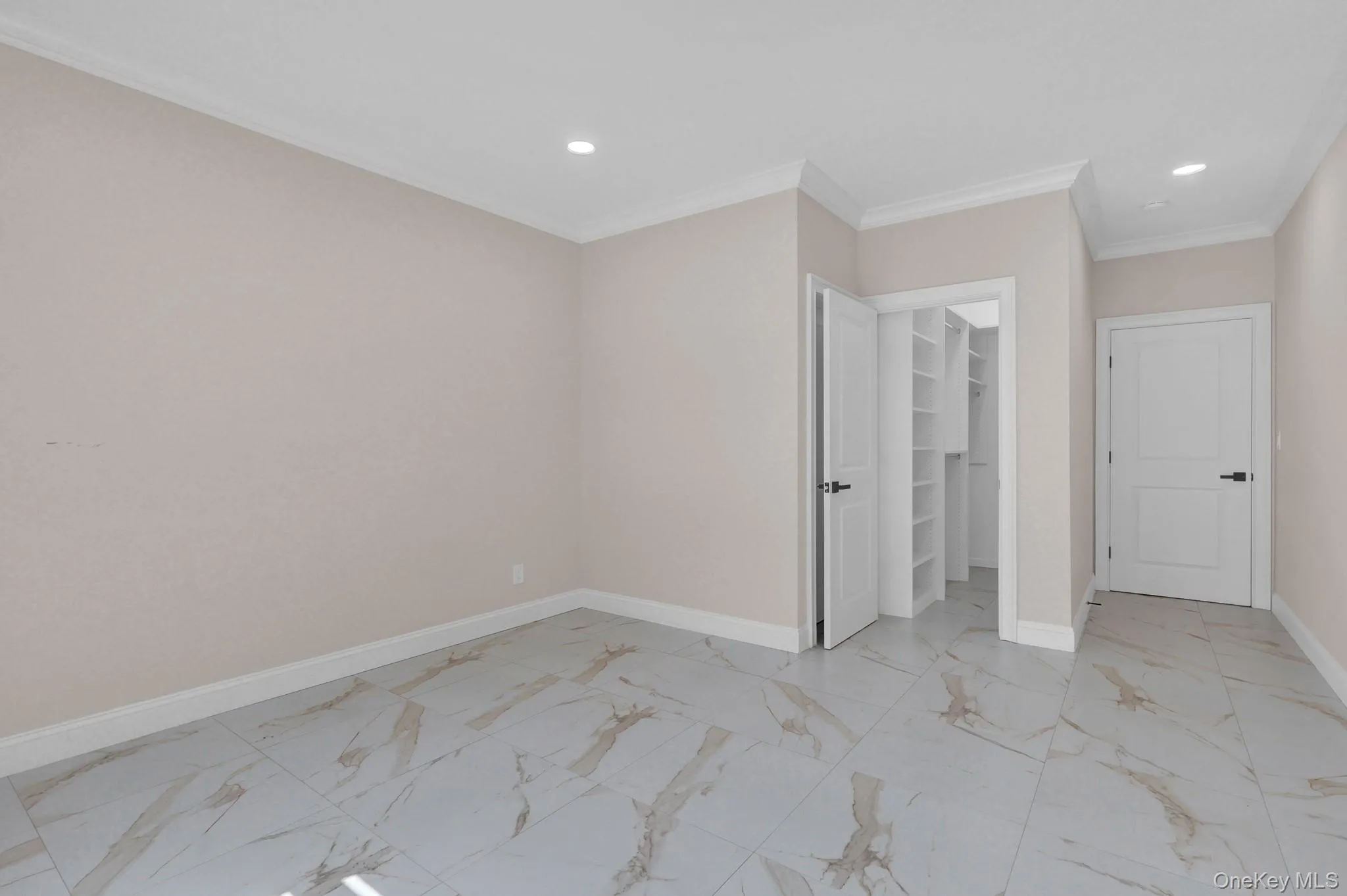 129 Tardy Lane, Hempstead, NY, 5 Bedrooms Bedrooms, 5 Rooms Rooms,4 BathroomsBathrooms,Residential,For Rent,Tardy,0,1054210 129 Tardy Lane, Hempstead, NY, 5 Bedrooms Bedrooms, 5 Rooms Rooms,4 BathroomsBathrooms,Residential,For Rent,Tardy,0,1054210