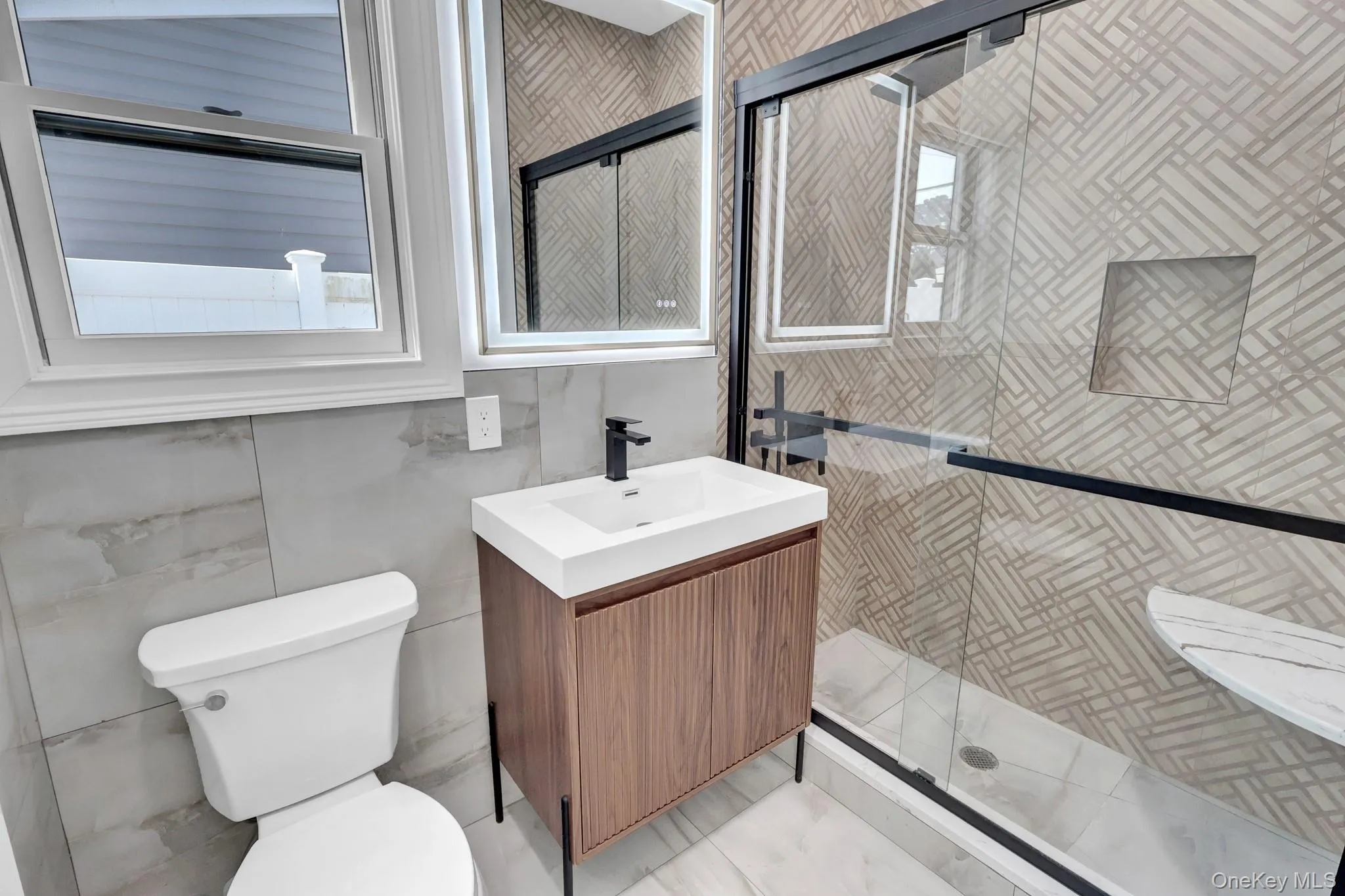 129 Tardy Lane, Hempstead, NY, 5 Bedrooms Bedrooms, 5 Rooms Rooms,4 BathroomsBathrooms,Residential,For Rent,Tardy,0,1054210 129 Tardy Lane, Hempstead, NY, 5 Bedrooms Bedrooms, 5 Rooms Rooms,4 BathroomsBathrooms,Residential,For Rent,Tardy,0,1054210