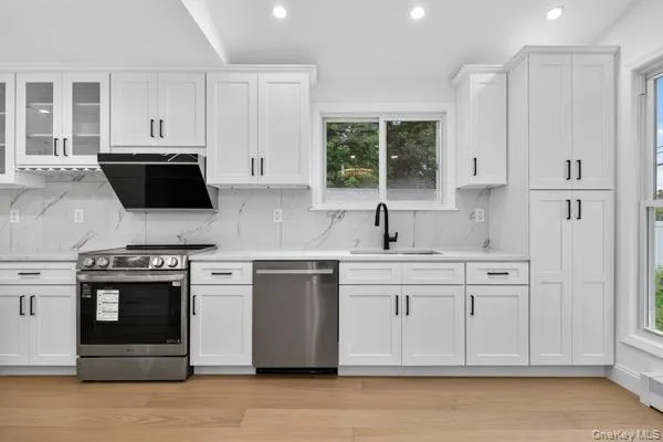 58 Willets Drive, Oyster Bay, NY, 4 Bedrooms Bedrooms, 12 Rooms Rooms,4 BathroomsBathrooms,Residential,For Rent,Willets,0,1054213 58 Willets Drive, Oyster Bay, NY, 4 Bedrooms Bedrooms, 12 Rooms Rooms,4 BathroomsBathrooms,Residential,For Rent,Willets,0,1054213