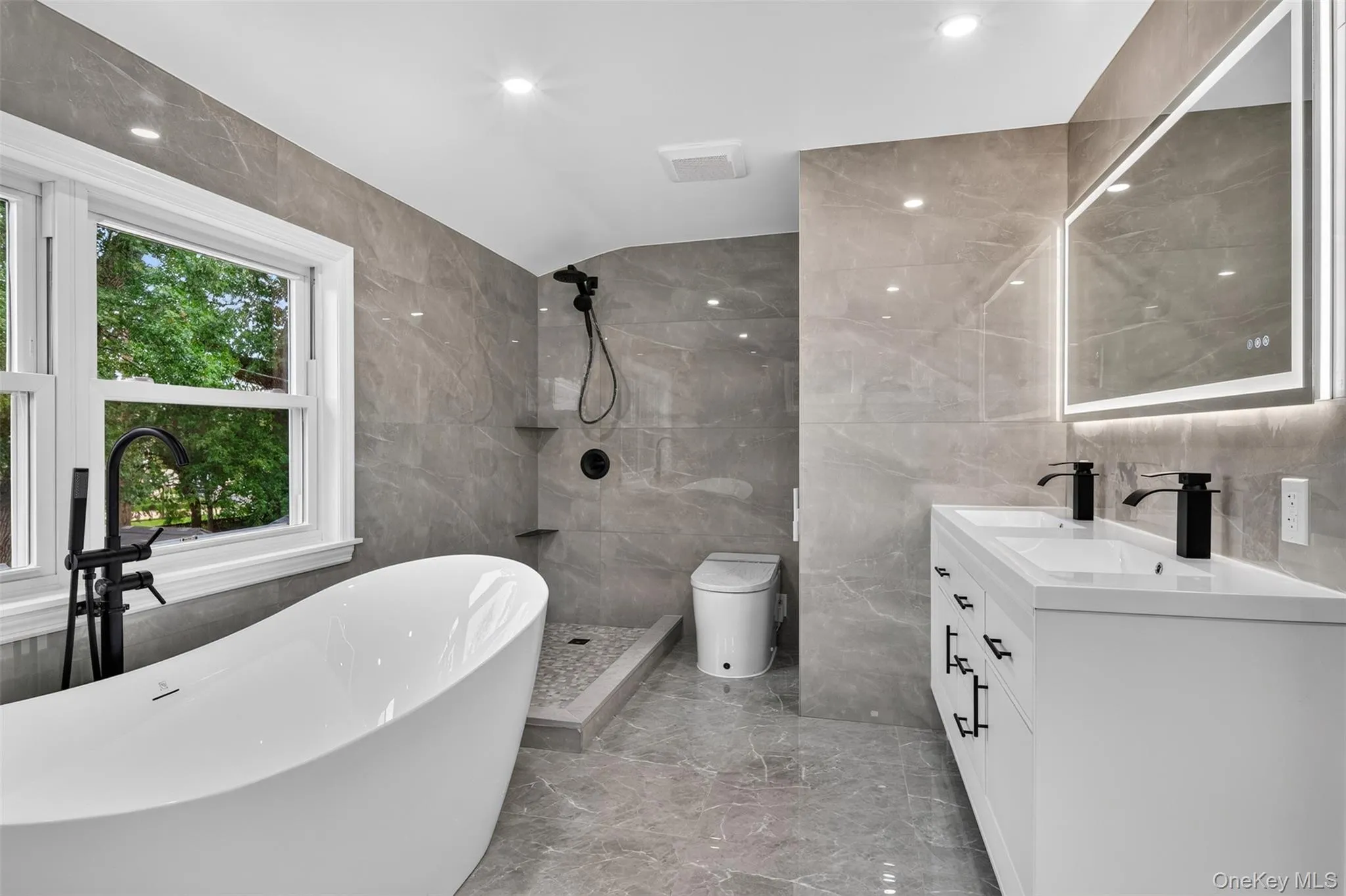 58 Willets Drive, Oyster Bay, NY, 4 Bedrooms Bedrooms, 12 Rooms Rooms,4 BathroomsBathrooms,Residential,For Rent,Willets,0,1054213 58 Willets Drive, Oyster Bay, NY, 4 Bedrooms Bedrooms, 12 Rooms Rooms,4 BathroomsBathrooms,Residential,For Rent,Willets,0,1054213