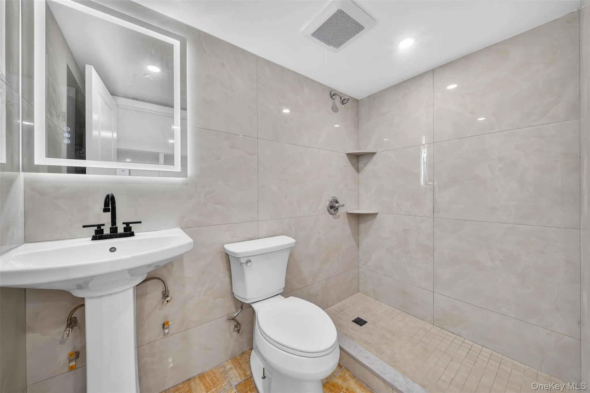 58 Willets Drive, Oyster Bay, NY, 4 Bedrooms Bedrooms, 12 Rooms Rooms,4 BathroomsBathrooms,Residential,For Rent,Willets,0,1054213 58 Willets Drive, Oyster Bay, NY, 4 Bedrooms Bedrooms, 12 Rooms Rooms,4 BathroomsBathrooms,Residential,For Rent,Willets,0,1054213