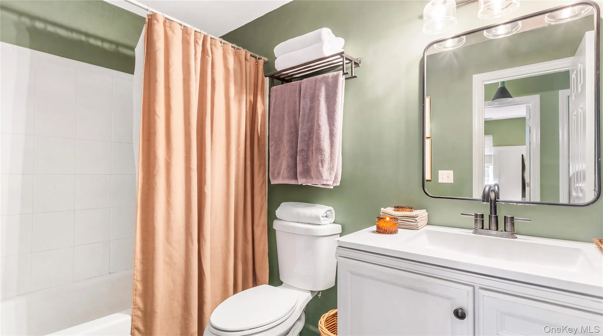 45 Fuoco Road, Brookhaven, NY, 3 Bedrooms Bedrooms, 6 Rooms Rooms,1 BathroomBathrooms,Residential,For Rent,Fuoco,0,1054214 45 Fuoco Road, Brookhaven, NY, 3 Bedrooms Bedrooms, 6 Rooms Rooms,1 BathroomBathrooms,Residential,For Rent,Fuoco,0,1054214