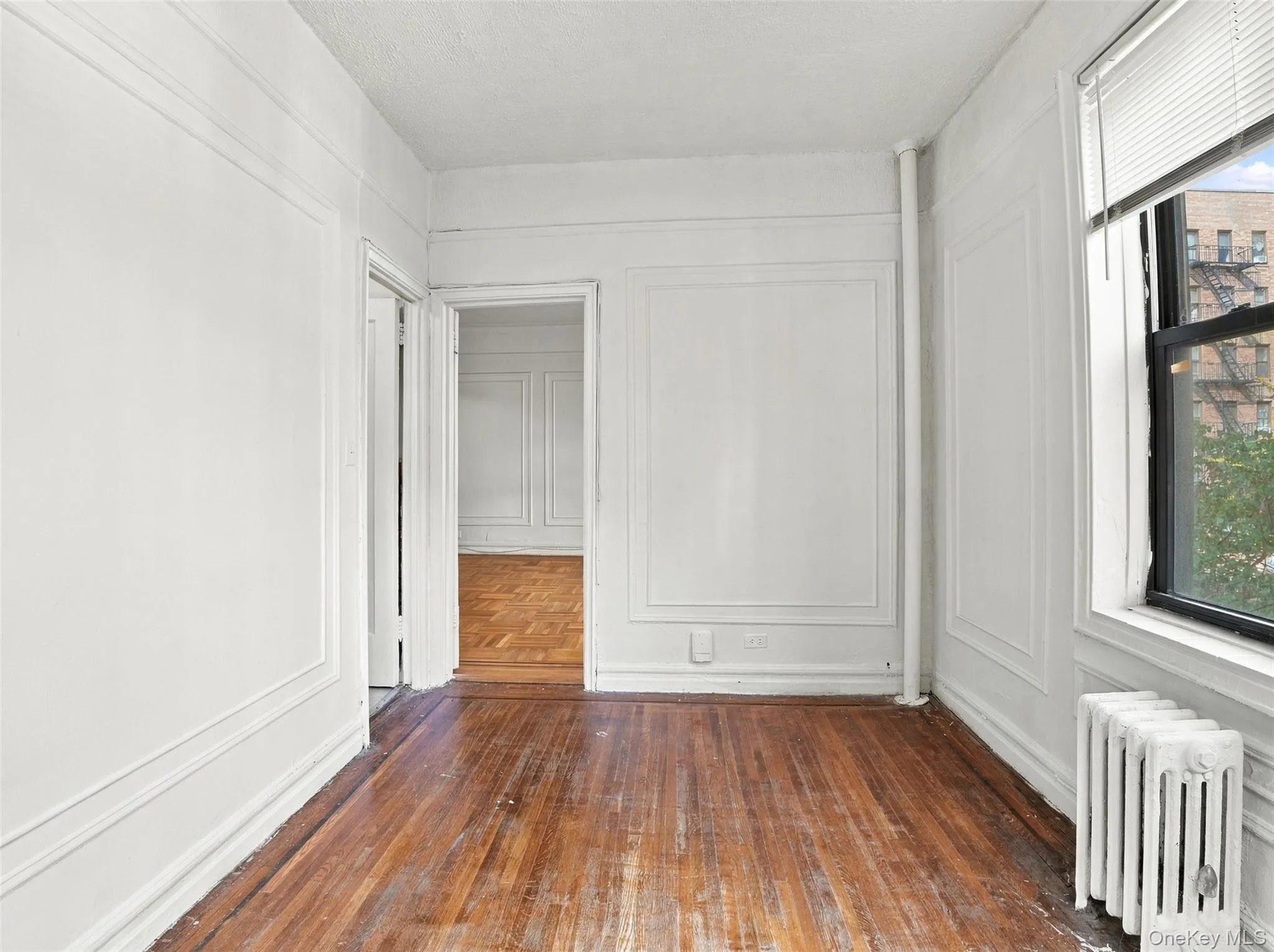 754 Brady Avenue, New York, NY, 2 Bedrooms Bedrooms, 5 Rooms Rooms,1 BathroomBathrooms,Residential,For Rent,Brady,0,1054217 754 Brady Avenue, New York, NY, 2 Bedrooms Bedrooms, 5 Rooms Rooms,1 BathroomBathrooms,Residential,For Rent,Brady,0,1054217