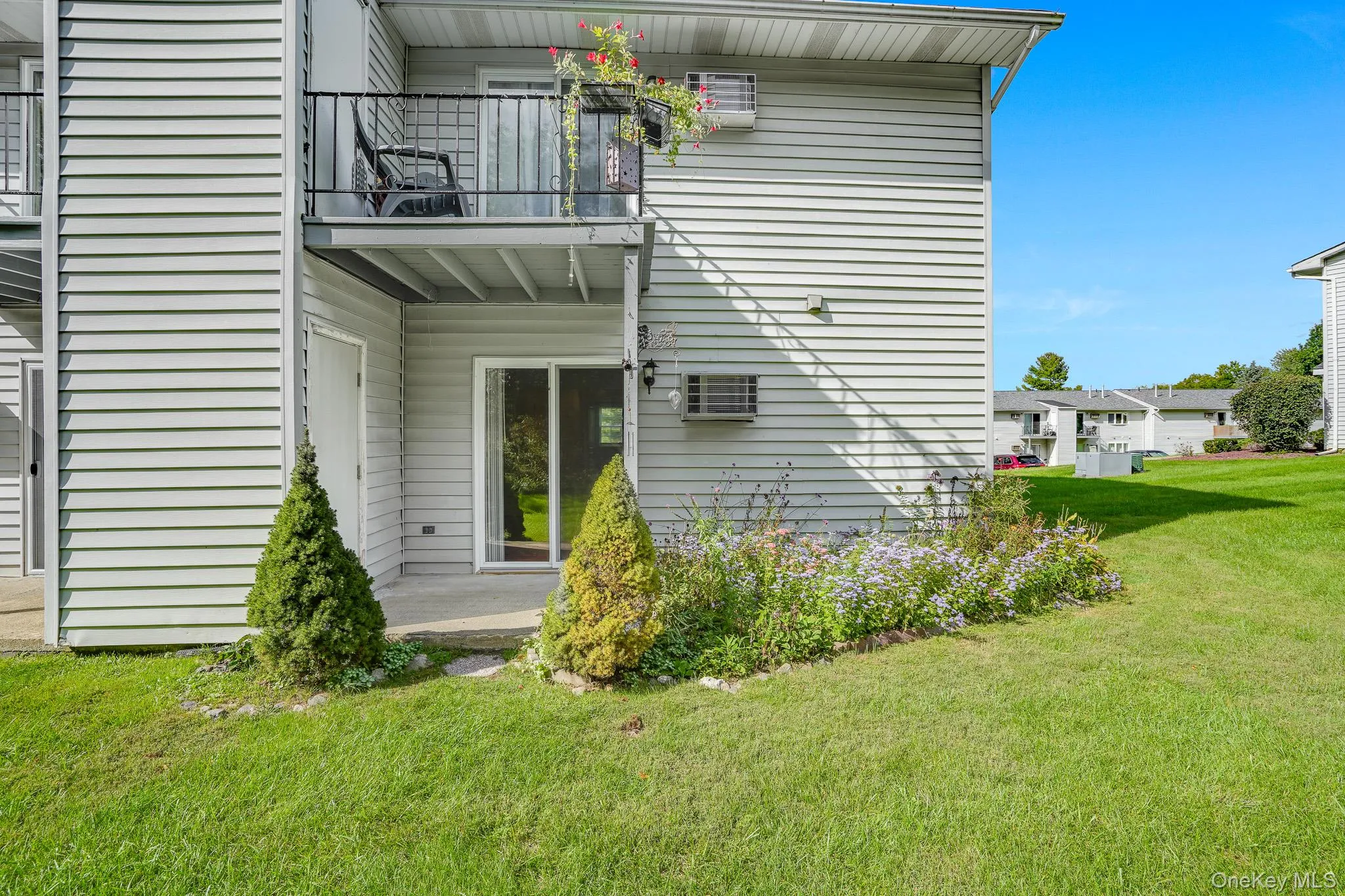 8 Ivy Court, Fishkill, NY, 1 Bedroom Bedrooms, 6 Rooms Rooms,1 BathroomBathrooms,Residential Lease,For Rent,Ivy,0,1054228 8 Ivy Court, Fishkill, NY, 1 Bedroom Bedrooms, 6 Rooms Rooms,1 BathroomBathrooms,Residential Lease,For Rent,Ivy,0,1054228