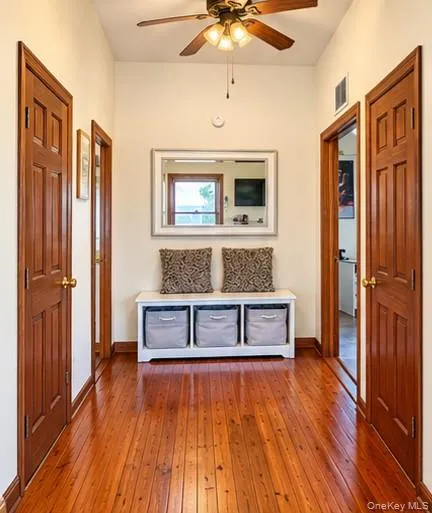 1 Berachah Avenue, Orangetown, NY, 2 Bedrooms Bedrooms, 5 Rooms Rooms,1 BathroomBathrooms,Residential Lease,For Rent,Berachah,0,1054230 1 Berachah Avenue, Orangetown, NY, 2 Bedrooms Bedrooms, 5 Rooms Rooms,1 BathroomBathrooms,Residential Lease,For Rent,Berachah,0,1054230