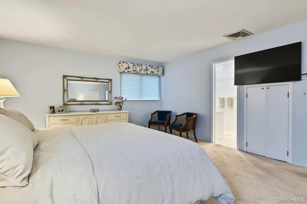 2039 Blanche Lane, Hempstead, NY, 4 Bedrooms Bedrooms, 9 Rooms Rooms,2 BathroomsBathrooms,Residential,For Rent,Blanche,0,1054235 2039 Blanche Lane, Hempstead, NY, 4 Bedrooms Bedrooms, 9 Rooms Rooms,2 BathroomsBathrooms,Residential,For Rent,Blanche,0,1054235