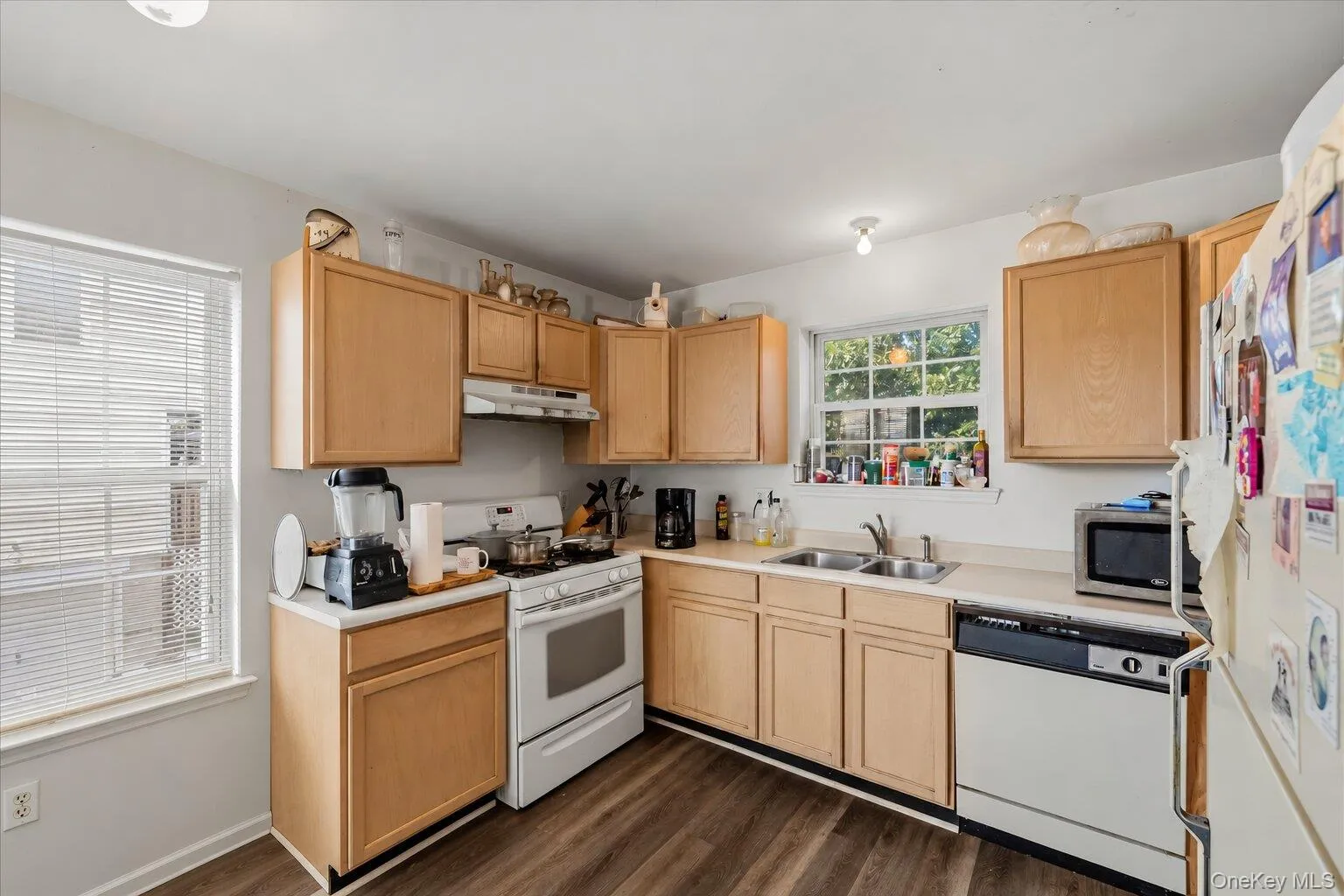 4 Lindsey Road, Warwick (town), NY, 3 Bedrooms Bedrooms, 8 Rooms Rooms,2 BathroomsBathrooms,Residential,For Rent,Lindsey,0,1054237 4 Lindsey Road, Warwick (town), NY, 3 Bedrooms Bedrooms, 8 Rooms Rooms,2 BathroomsBathrooms,Residential,For Rent,Lindsey,0,1054237